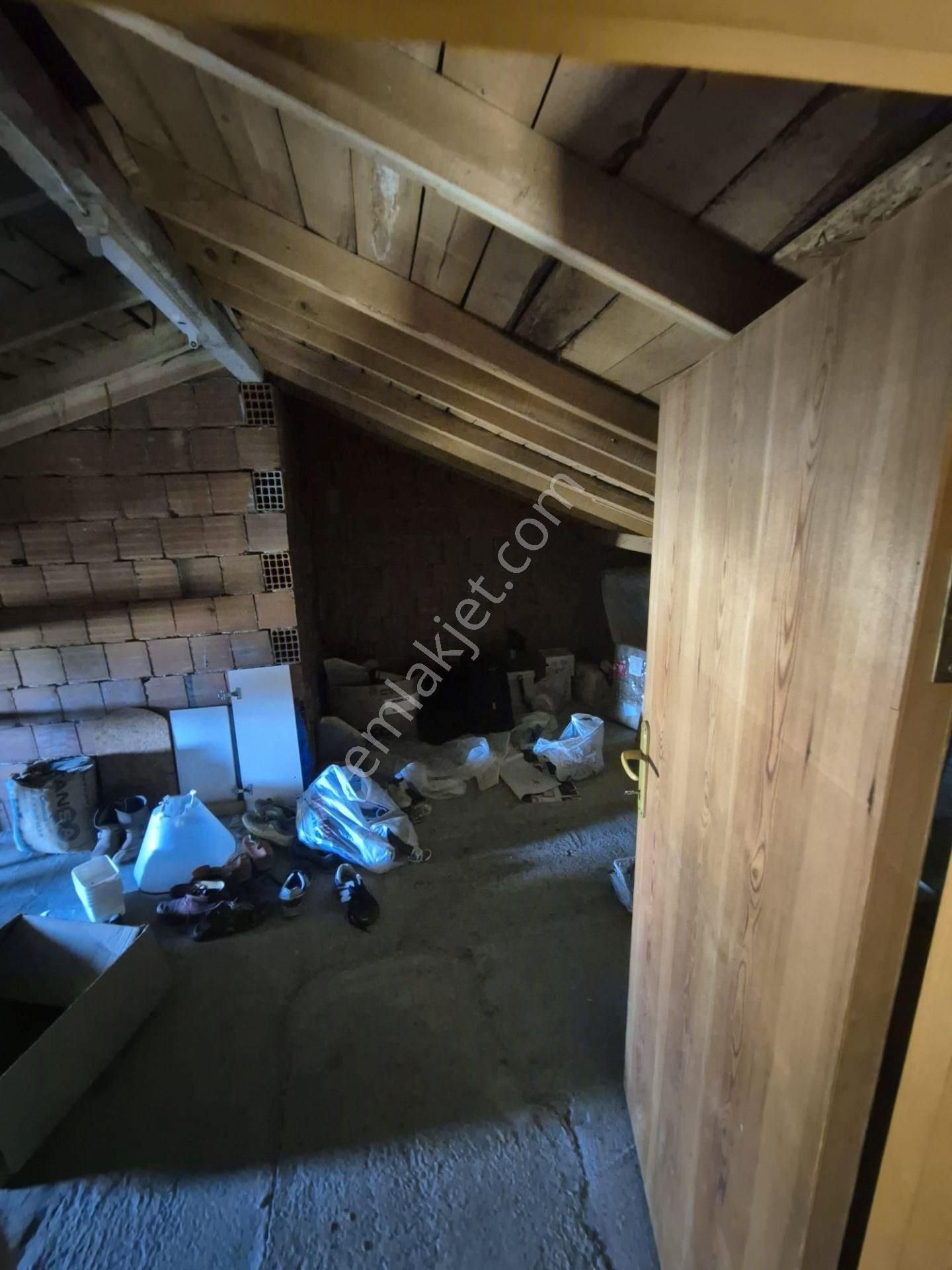 Ayvalık Bilenturda Konforlu Ve Deniz Manzaralı Müstakil Villa - Görsel 35