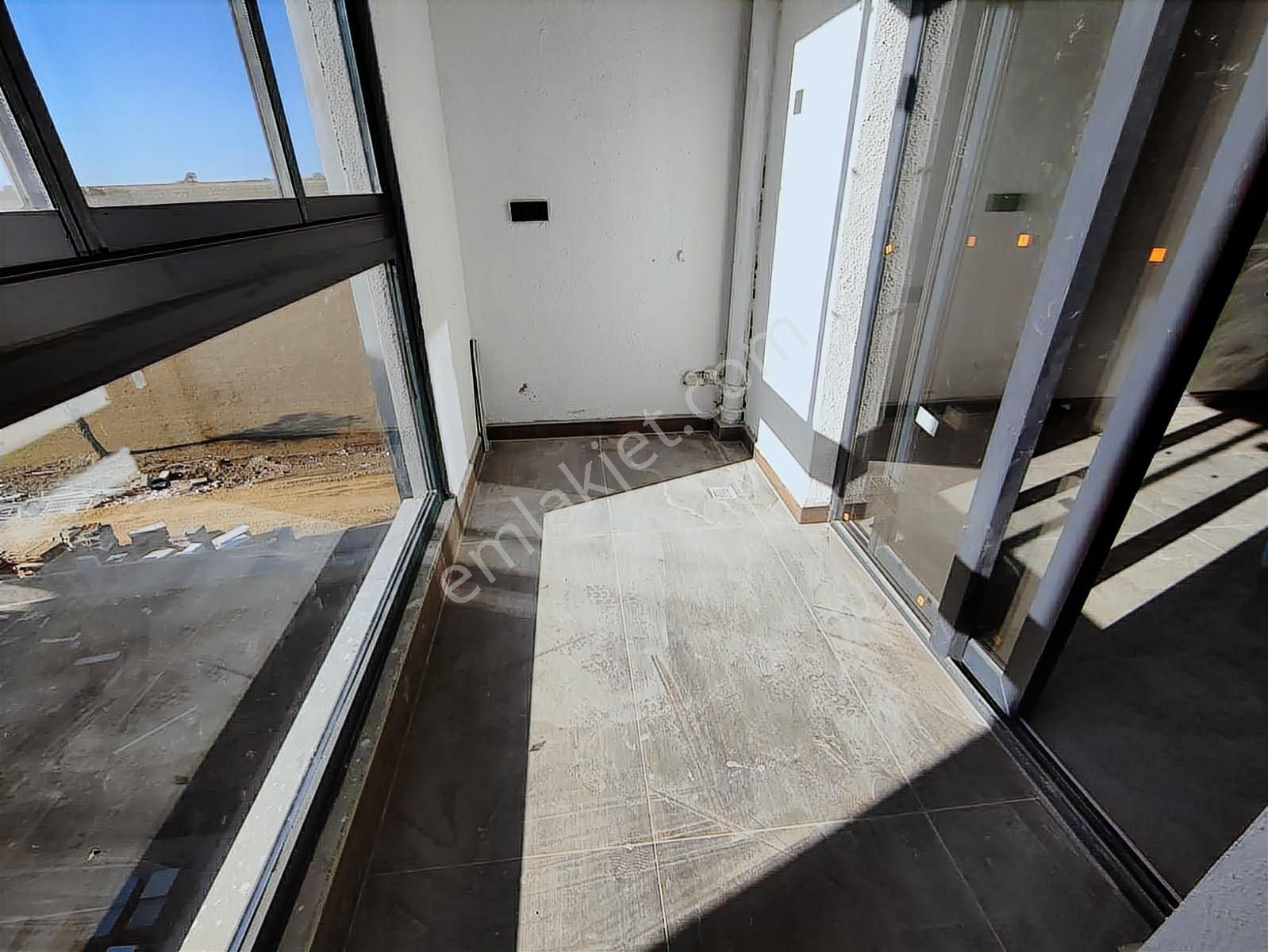 Batıkentte Satılık Sıfır 3+1 Lüx Daire - Görsel 8