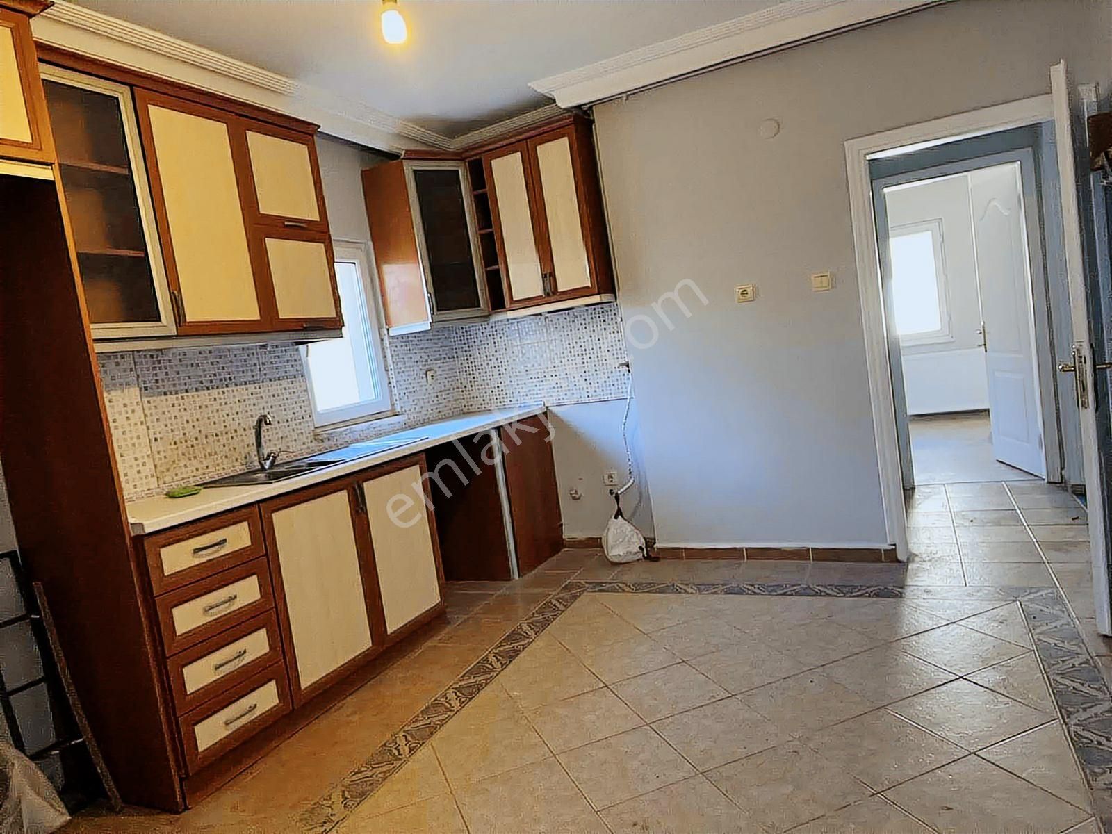 Tarabya Sanatçılar Sitesi 4 + 1 Kupon Satılık Çatı Dubleks - Görsel 19