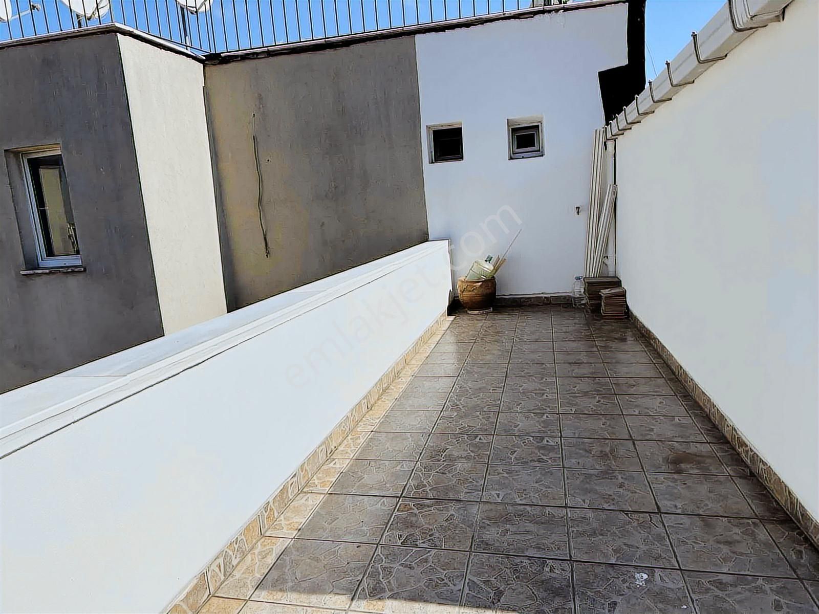 Tarabya Sanatçılar Sitesi 4 + 1 Kupon Satılık Çatı Dubleks - Görsel 26