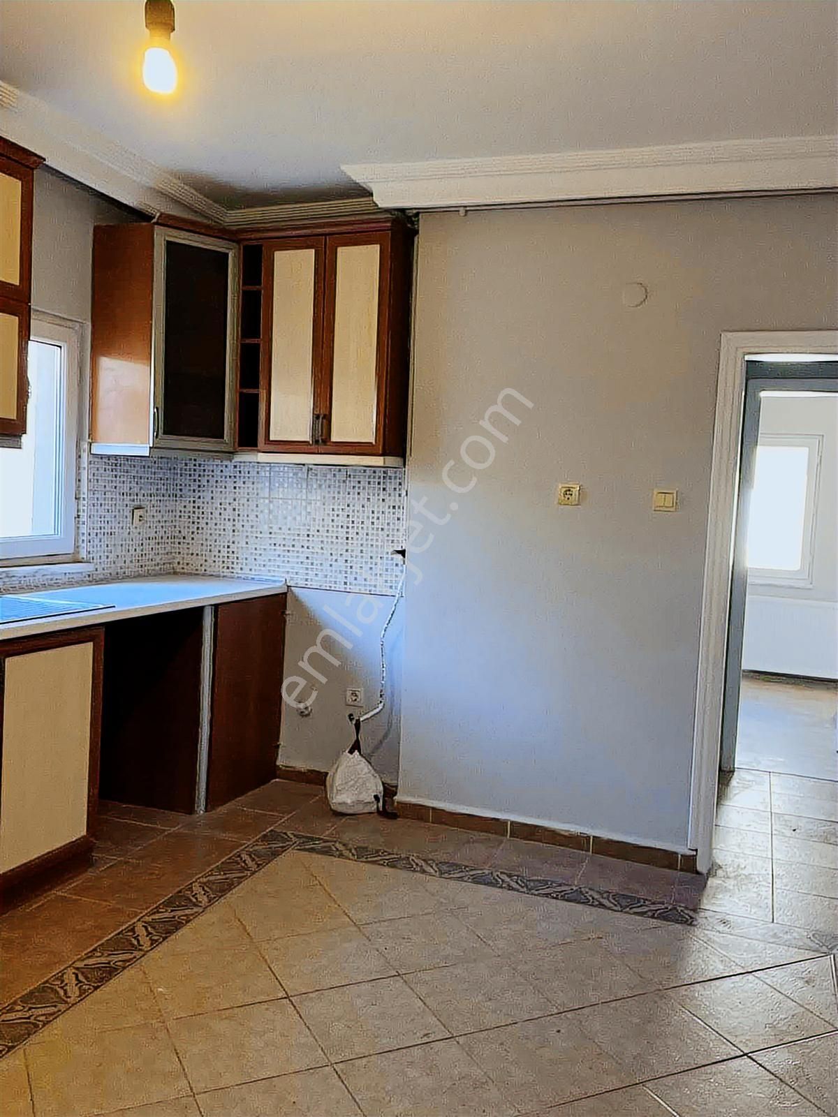 Tarabya Sanatçılar Sitesi 4 + 1 Kupon Satılık Çatı Dubleks - Görsel 9