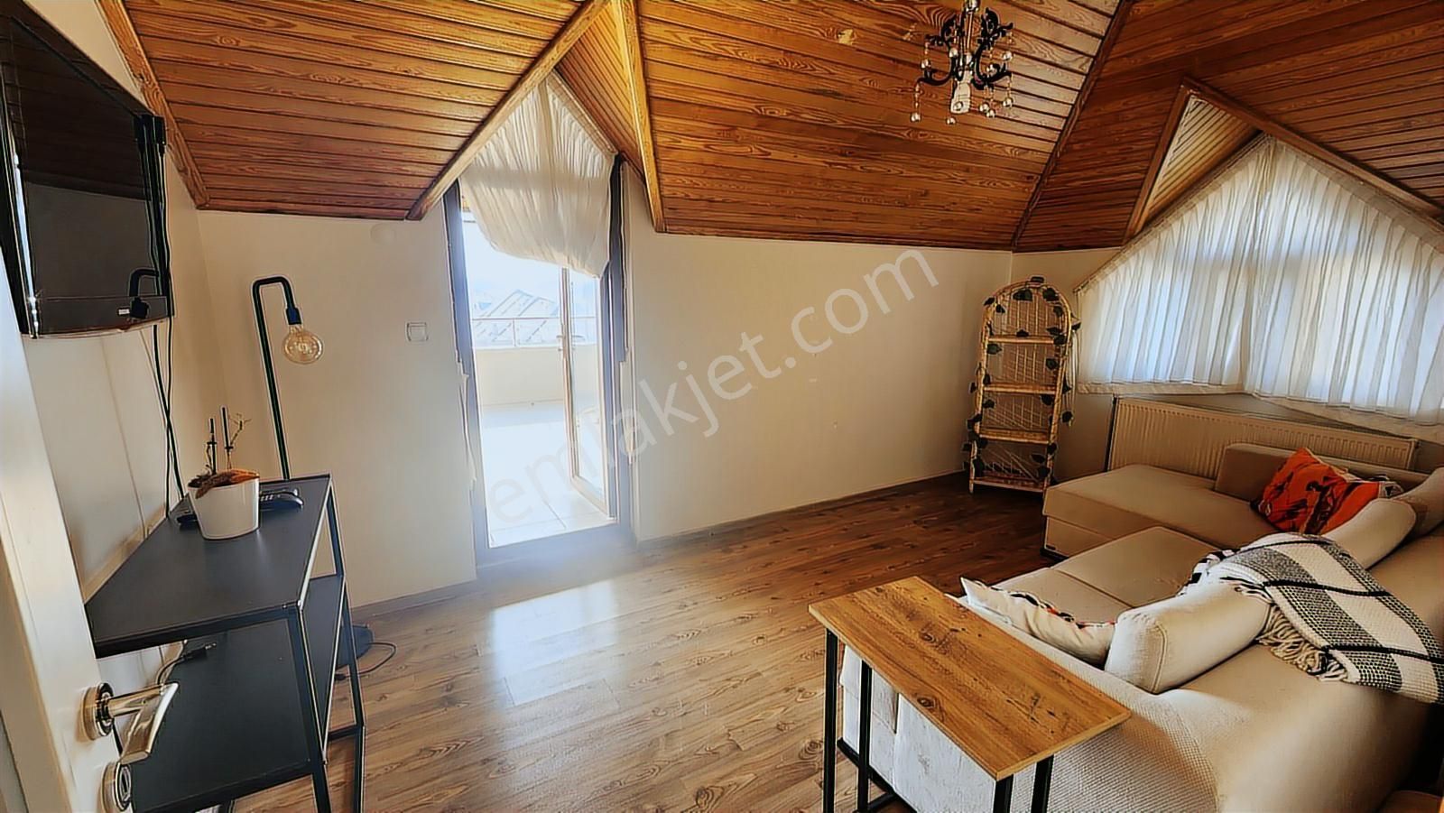 Kariyer'den Hamidiye Mah Çatı Katı Yalıtımlı 2+1 Kiralık Daire - Görsel 17