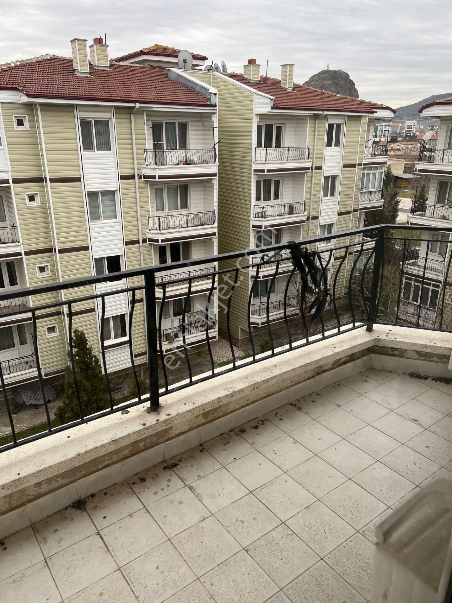 Afyon Özsu Emlak'tan Uydukent Te Site İçi Satılık 3+1 Daire - Görsel 23