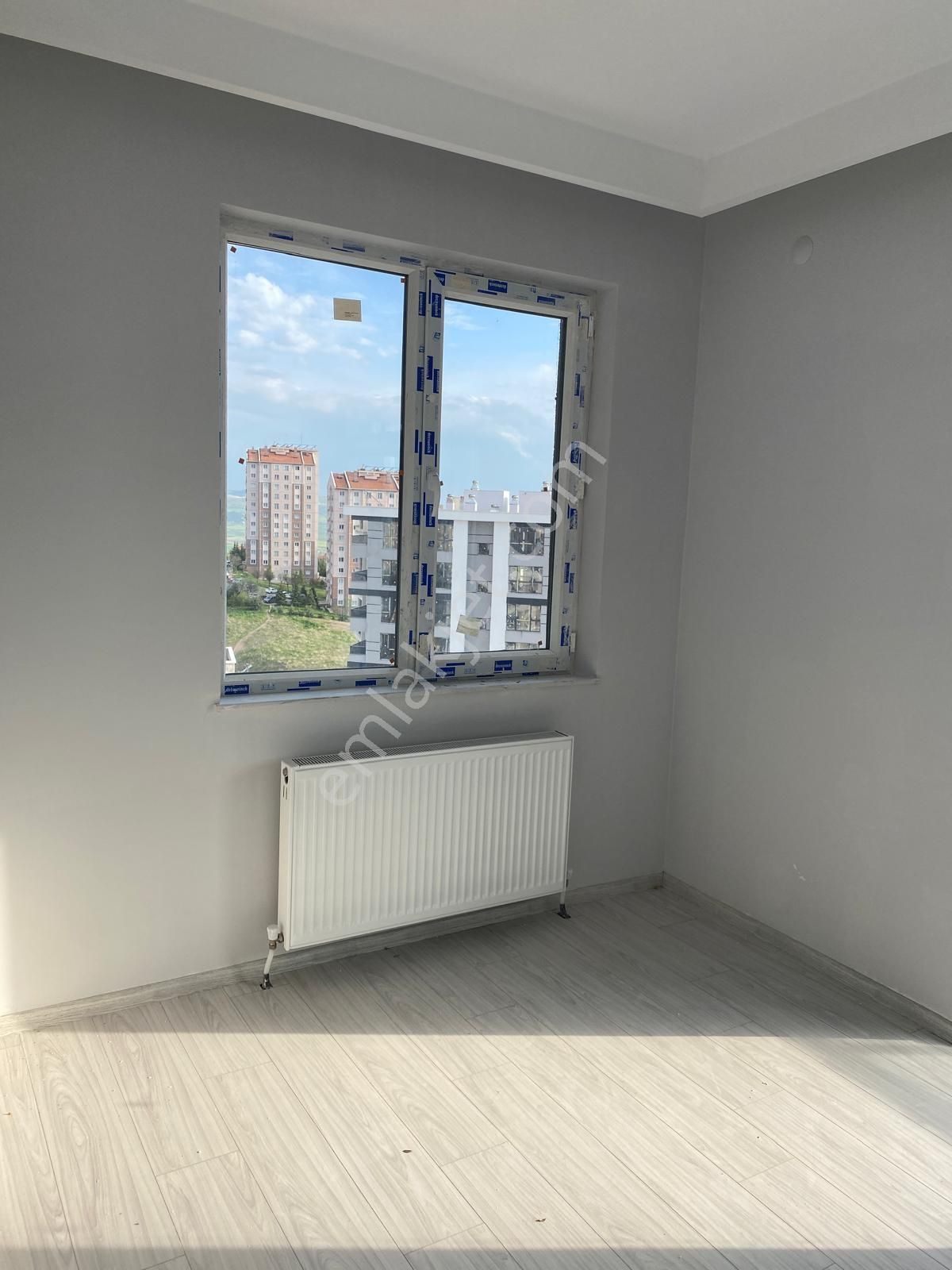 Yapracık Sıfır Oturama Hazır İskanlı Ebeveyn Banyo 2+1 Satılık - Görsel 2