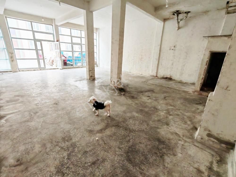 Hatip Mah. Çelebi Bulvarına Yakın Geniş Cepheli 100m2 Dükkan - Görsel 2