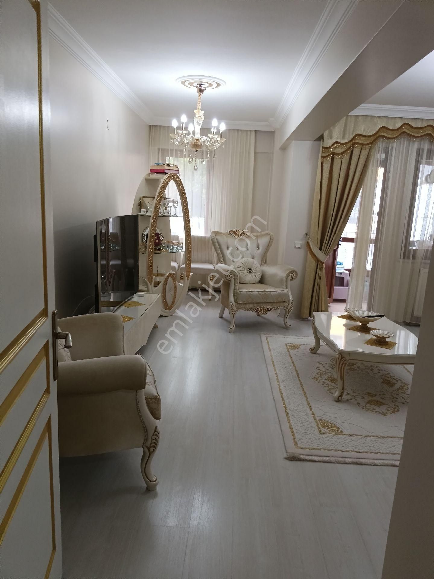 Ay Emlaktan Çınarlıda Adalet Caddesinde Lüx Tasarim Daire - Görsel 12