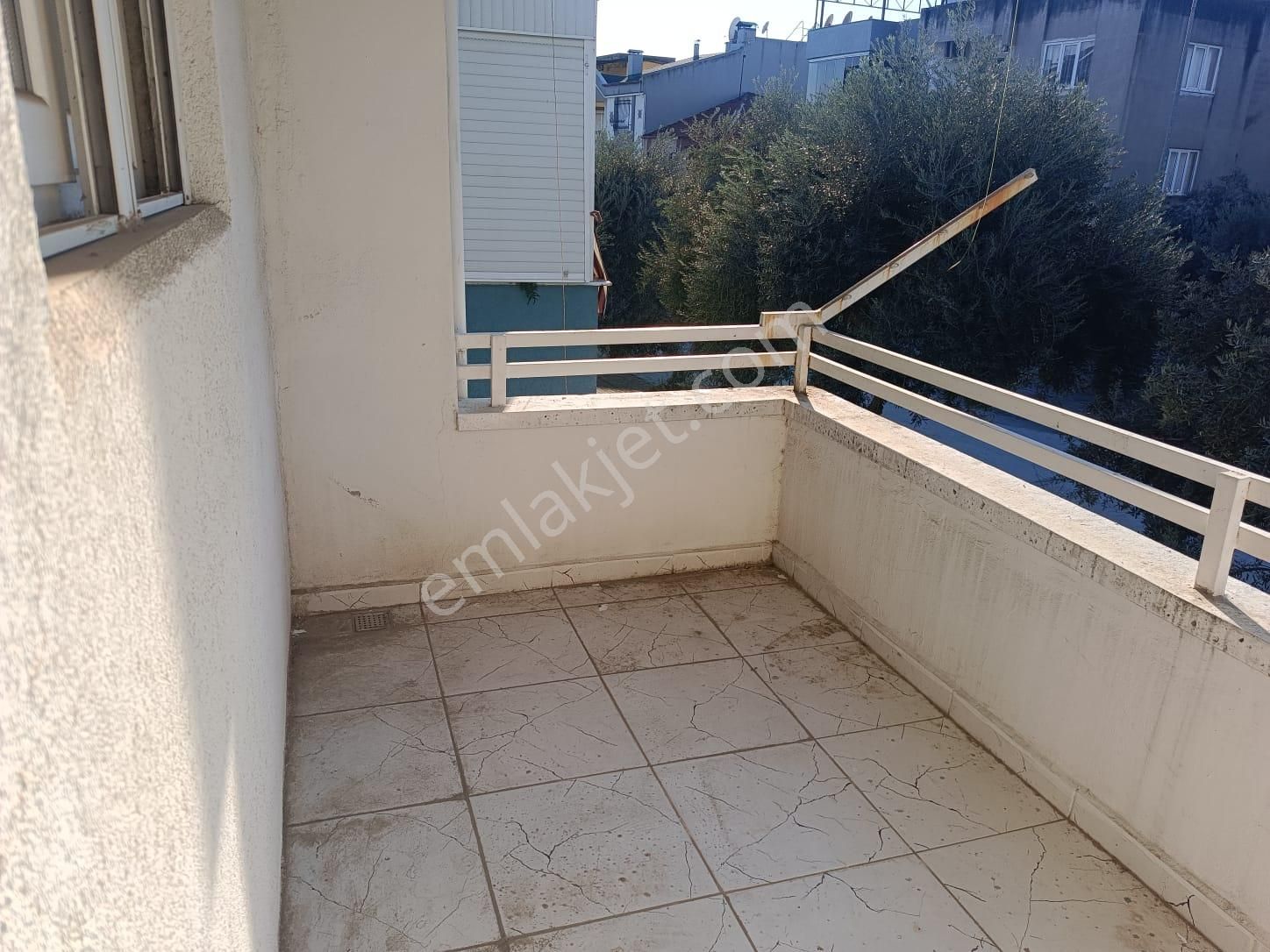 Acarlar Emlaktan Yeni Mah. Çelimli Sit. 2+1- 105 M2 Satılık Daire - Görsel 3