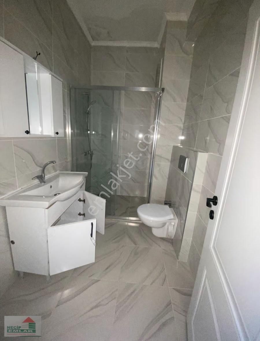 Necip Emlaktan Ankara Caddesine Yakın 2+1 Kiralık Daire - Görsel 17
