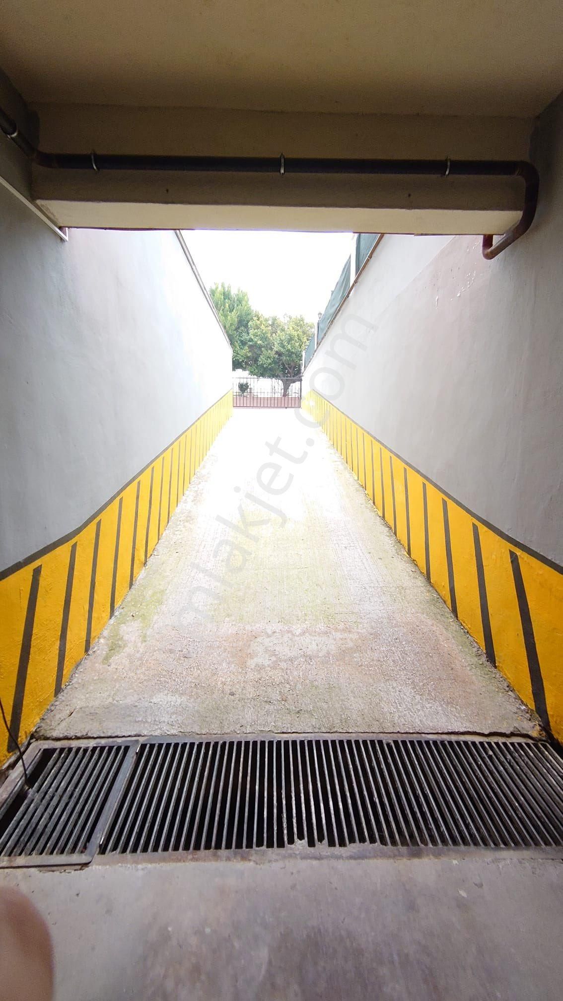 Konyaaltı Hurma Mah.lüx Siteiçinde Katta Yatırımlık Daire - Görsel 7