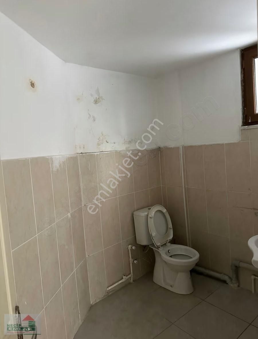 Necip Emlaktan Kiralık Dükkan - Görsel 2