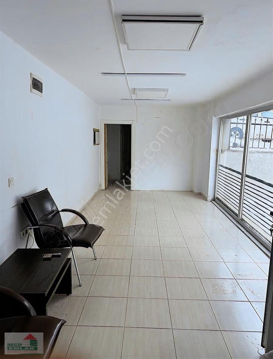 Necip Emlaktan Kiralık Dükkan - Görsel 6