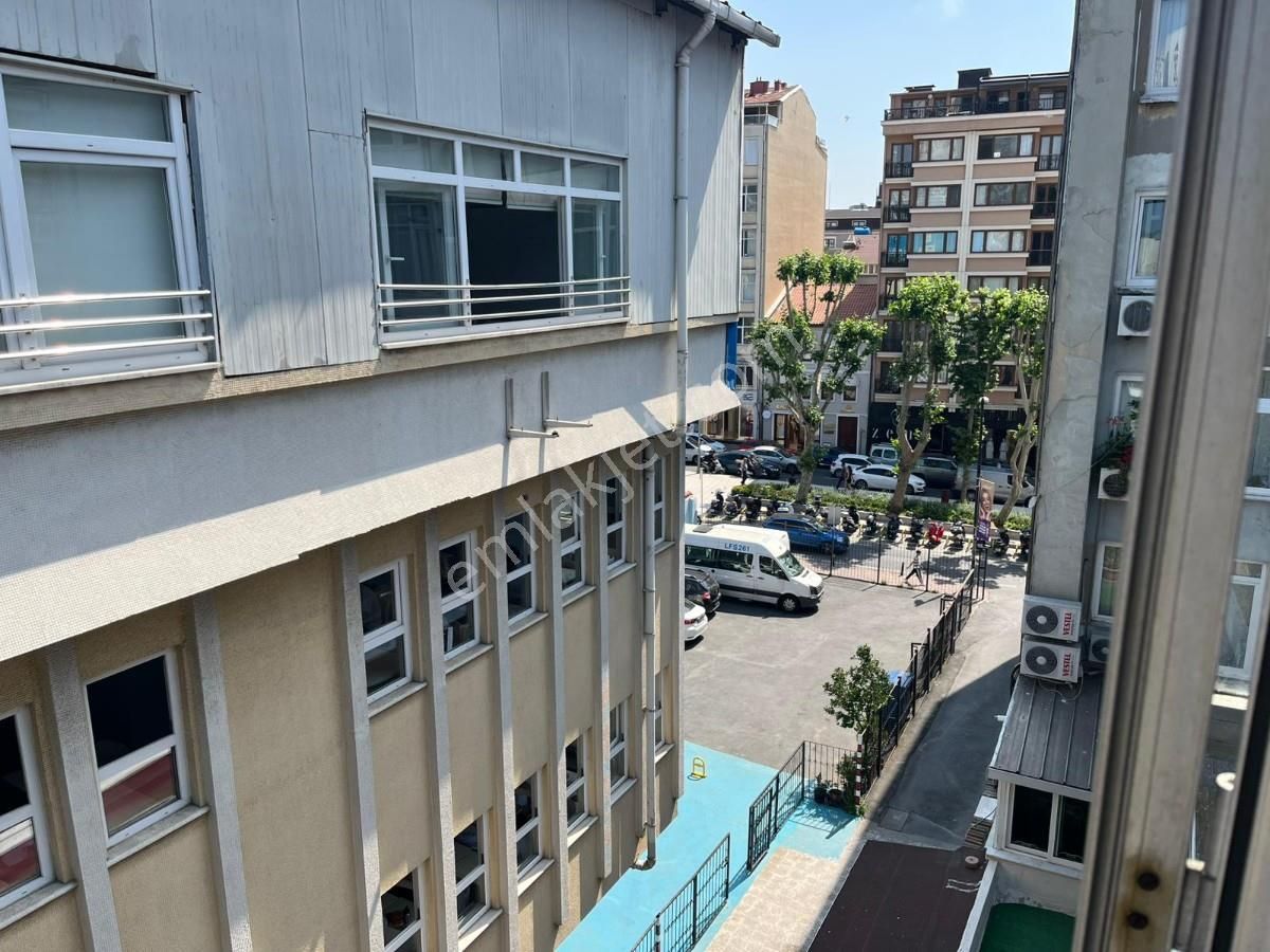 Şişlide İçi Yenilenmiş 3+1 Daire - Görsel 14