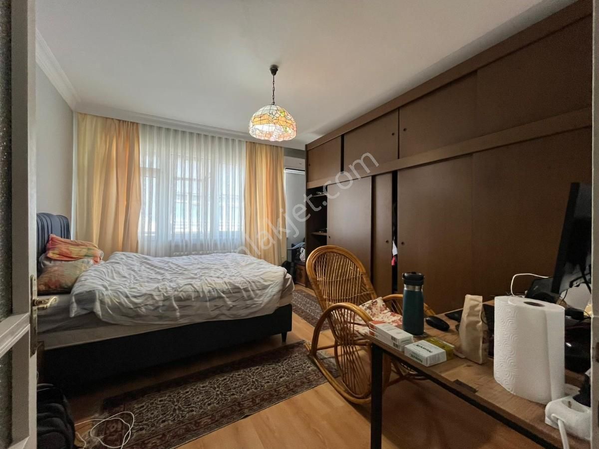 Şişlide İçi Yenilenmiş 3+1 Daire - Görsel 17