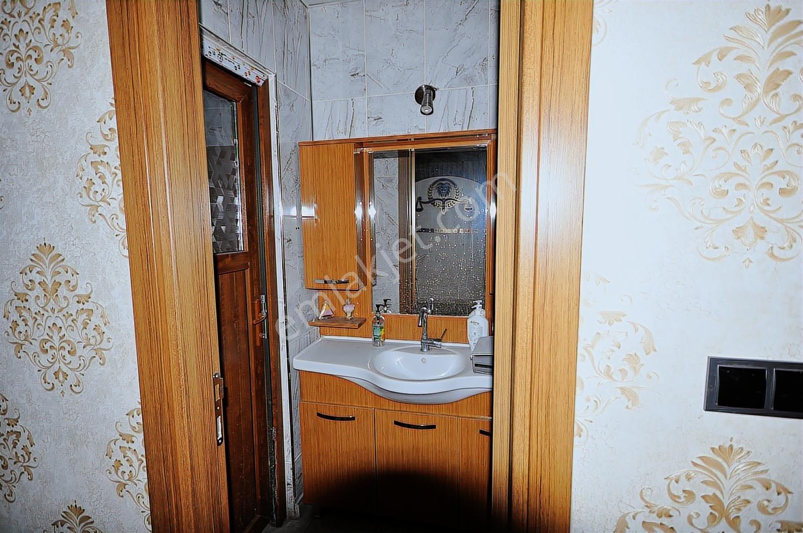 Coldwell Banker'dan Merkezi Lokasyonda Satılık Ofis - Görsel 4
