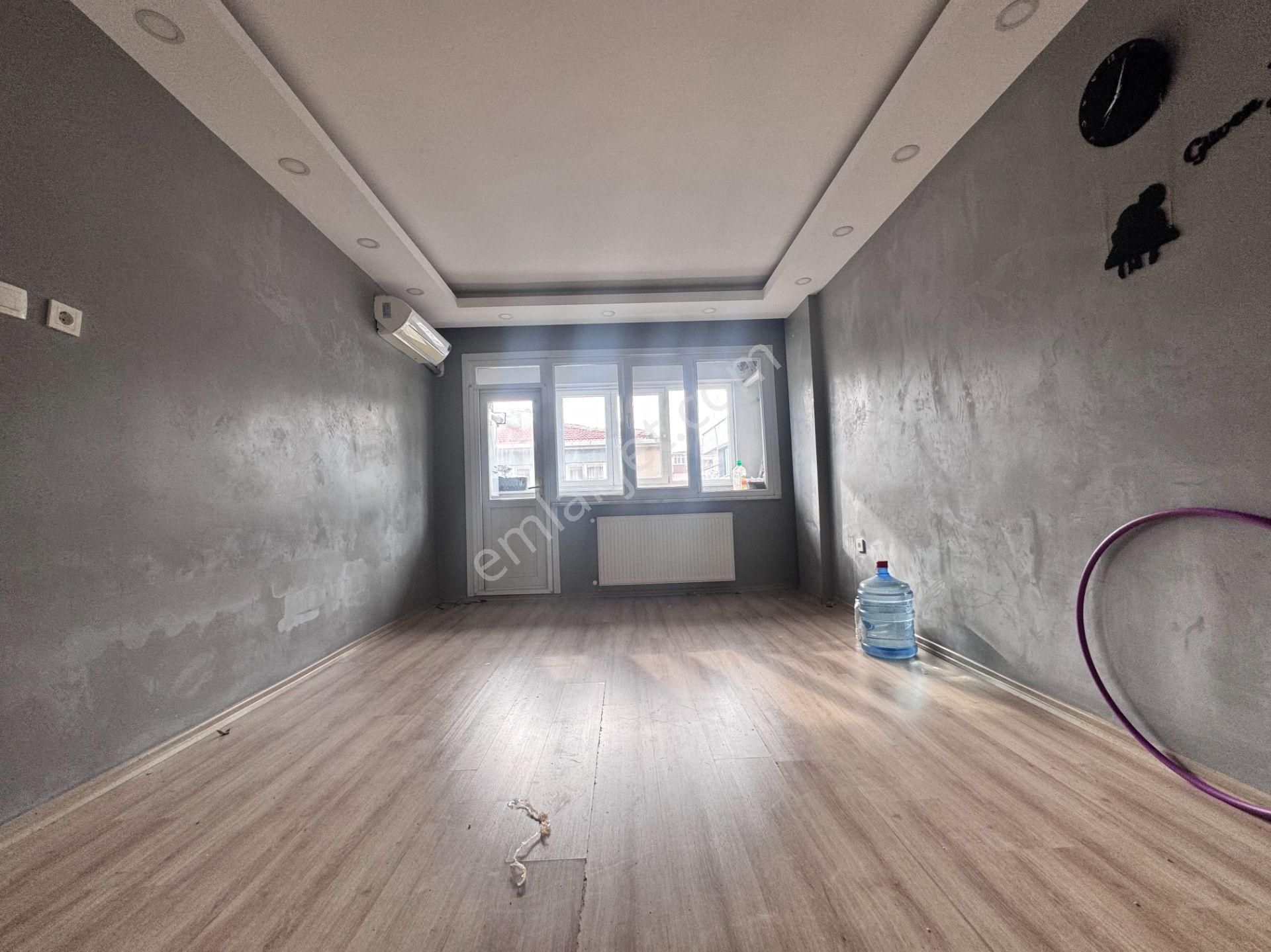 Next Housedan | Mahmutbey Caddesi Yakını, Kapalı Balkonlu 3+1 Daire - Görsel 3