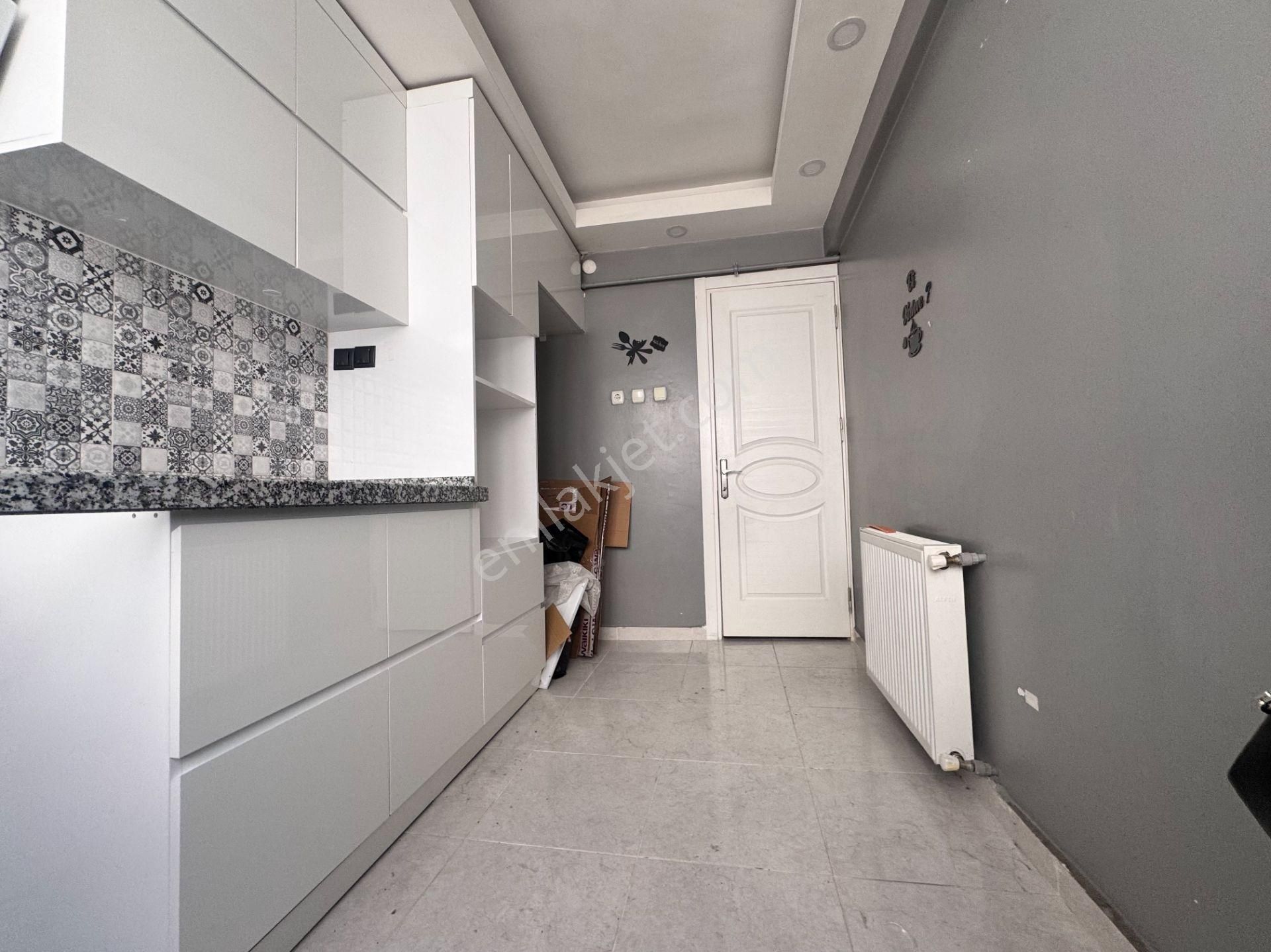 Next Housedan | Mahmutbey Caddesi Yakını, Kapalı Balkonlu 3+1 Daire - Görsel 7