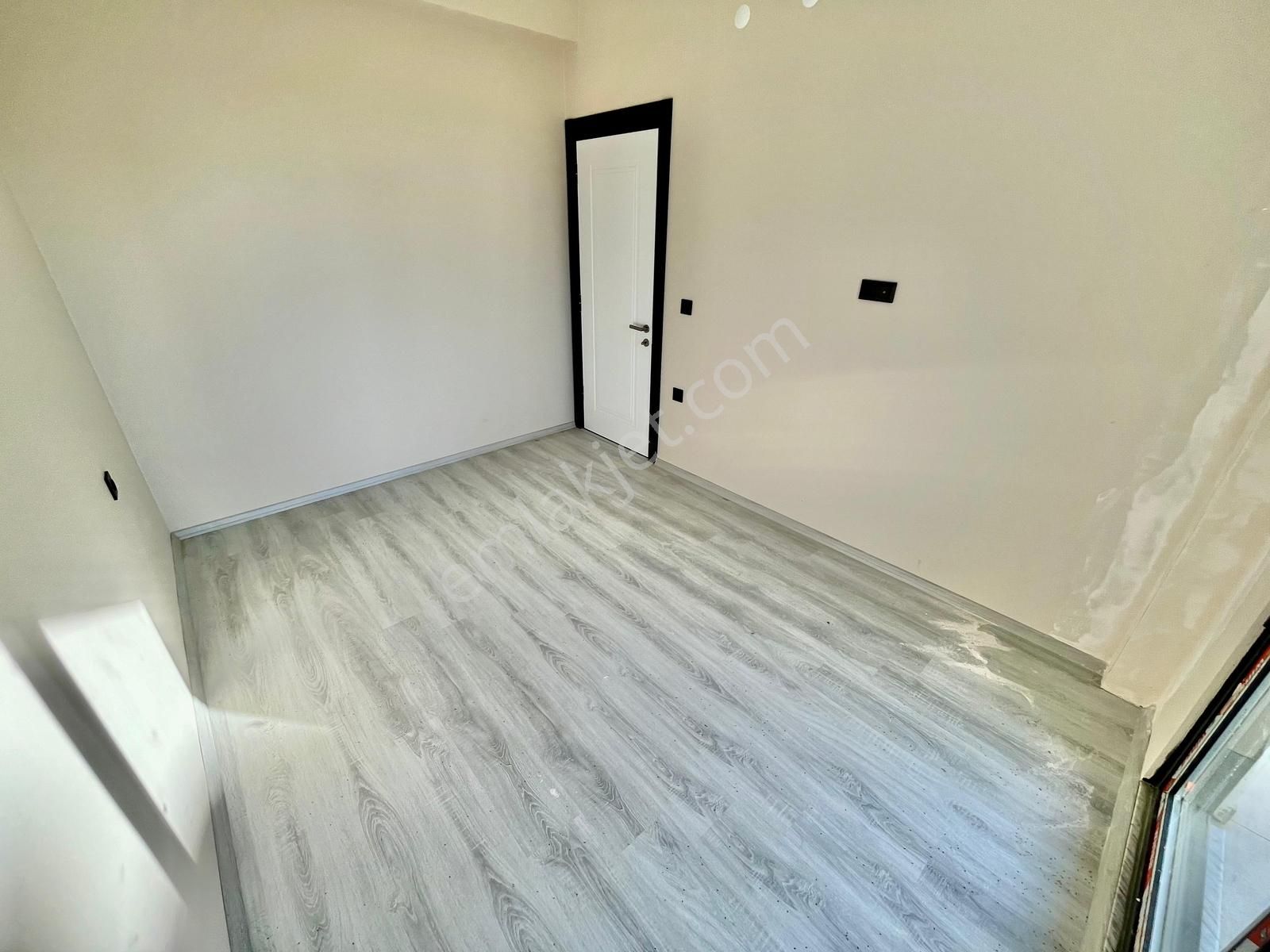 Gümüşden Altınkumda Yerden Isıtmalı Ultra Lüks Tasarım 2+1 Daire - Görsel 3