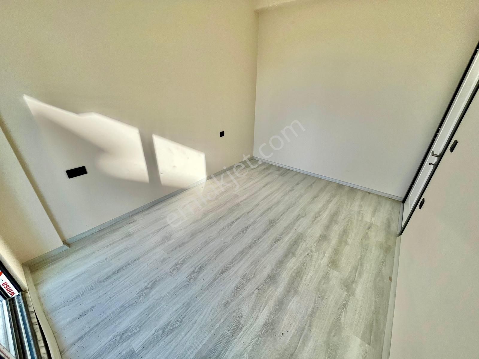 Gümüşden Altınkumda Yerden Isıtmalı Ultra Lüks Tasarım 2+1 Daire - Görsel 20