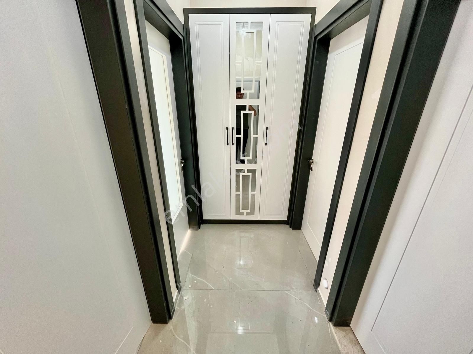 Gümüşden Altınkumda Yerden Isıtmalı Ultra Lüks Tasarım 2+1 Daire - Görsel 30