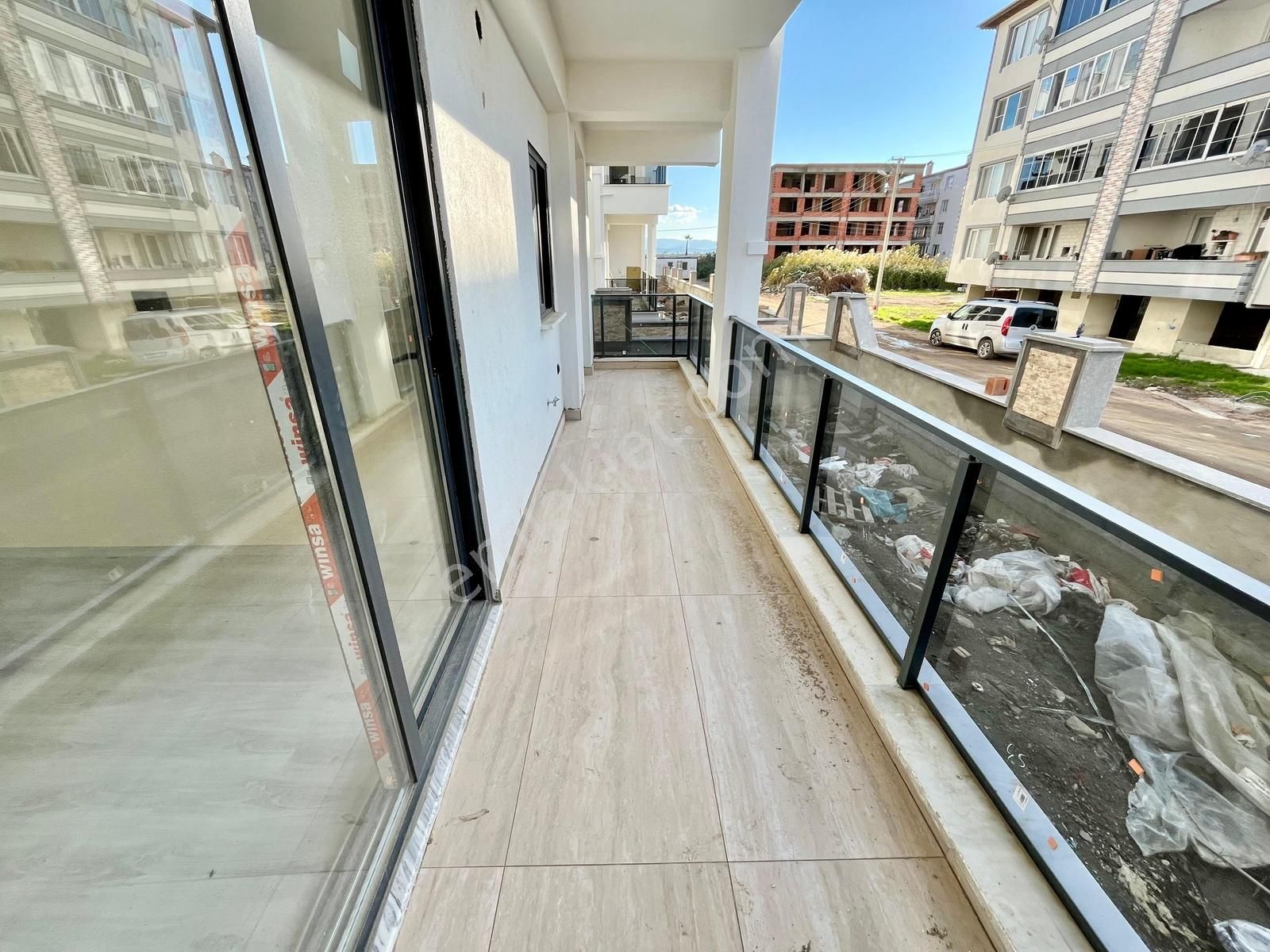 Gümüşden Altınkumda Yerden Isıtmalı Ultra Lüks Tasarım 2+1 Daire - Görsel 17