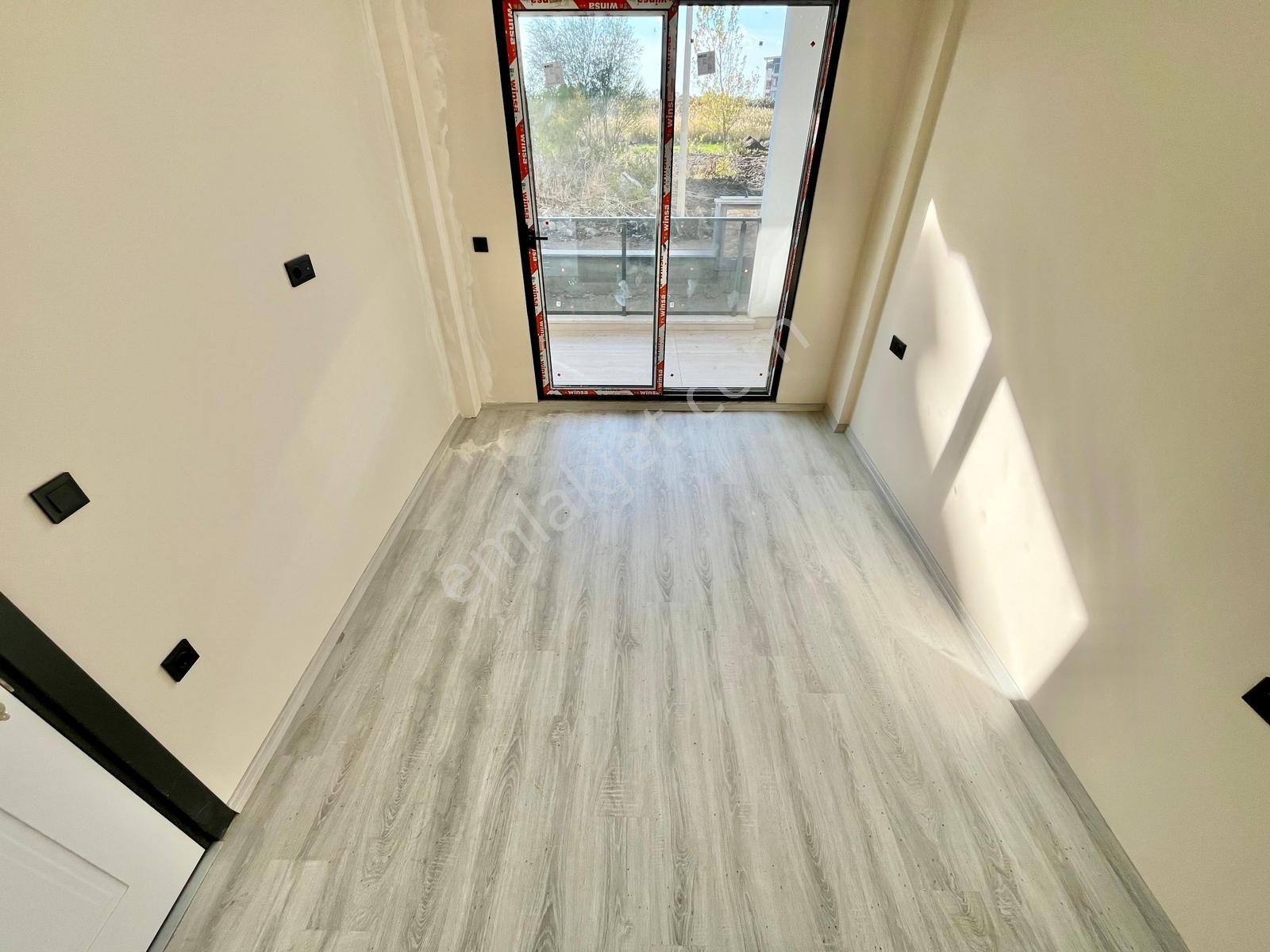 Gümüşden Altınkumda Yerden Isıtmalı Ultra Lüks Tasarım 2+1 Daire - Görsel 19