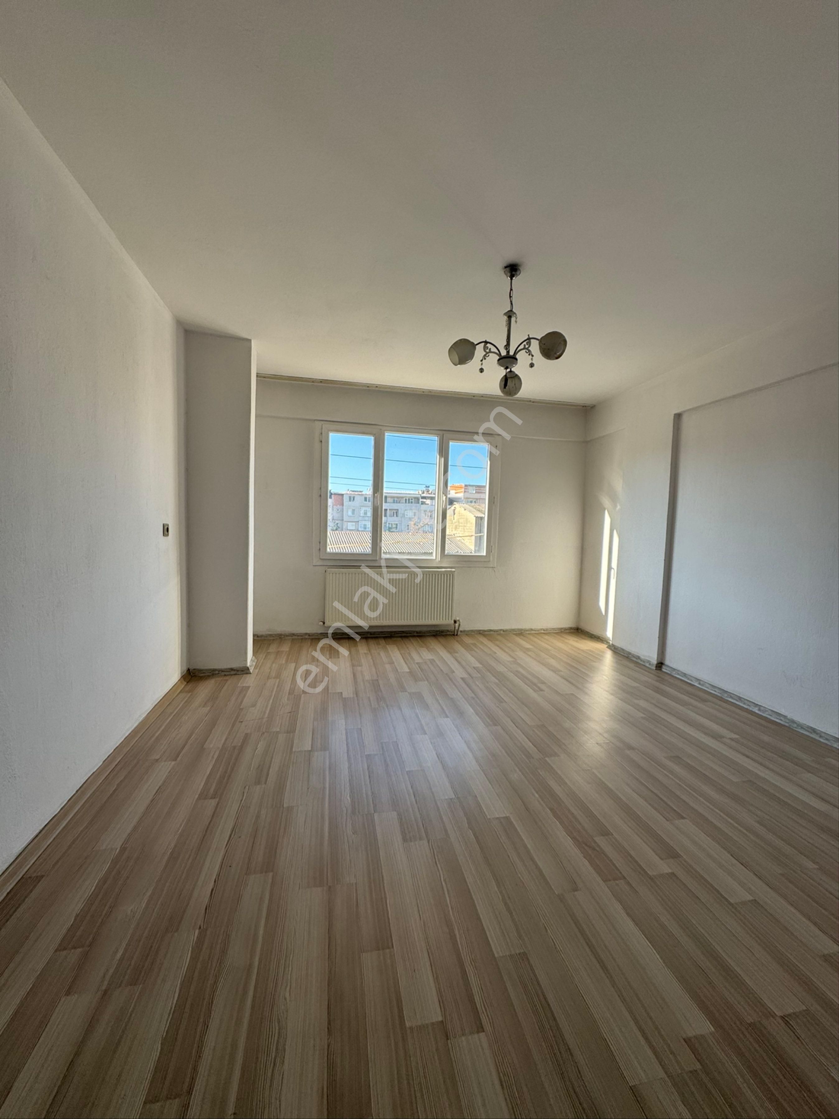 Buca Yenigün Mah. Kiralık 140 M2. 3+1 D.gazlı Arakat Daire - Görsel 9