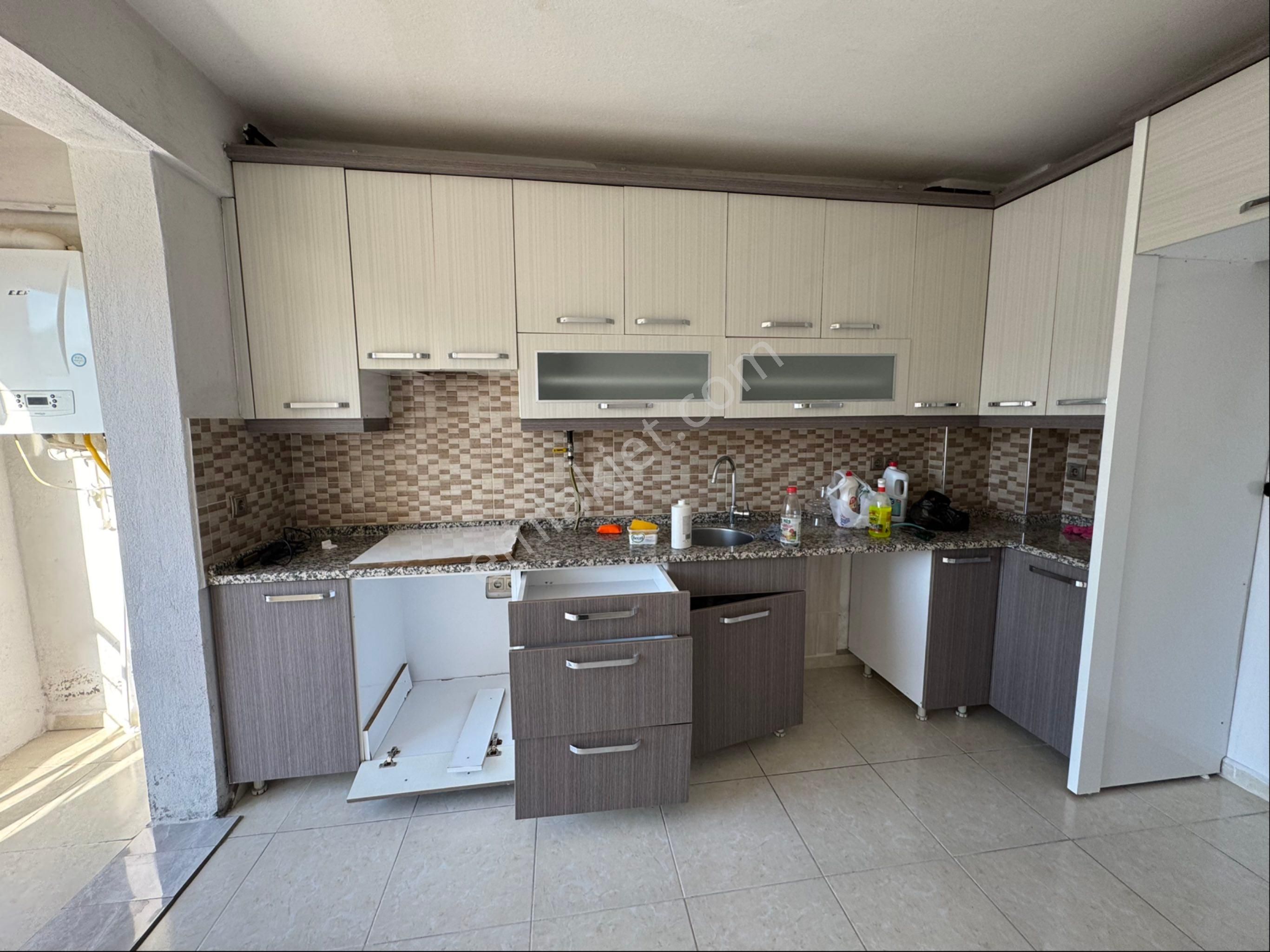 Buca Yenigün Mah. Kiralık 140 M2. 3+1 D.gazlı Arakat Daire - Görsel 15