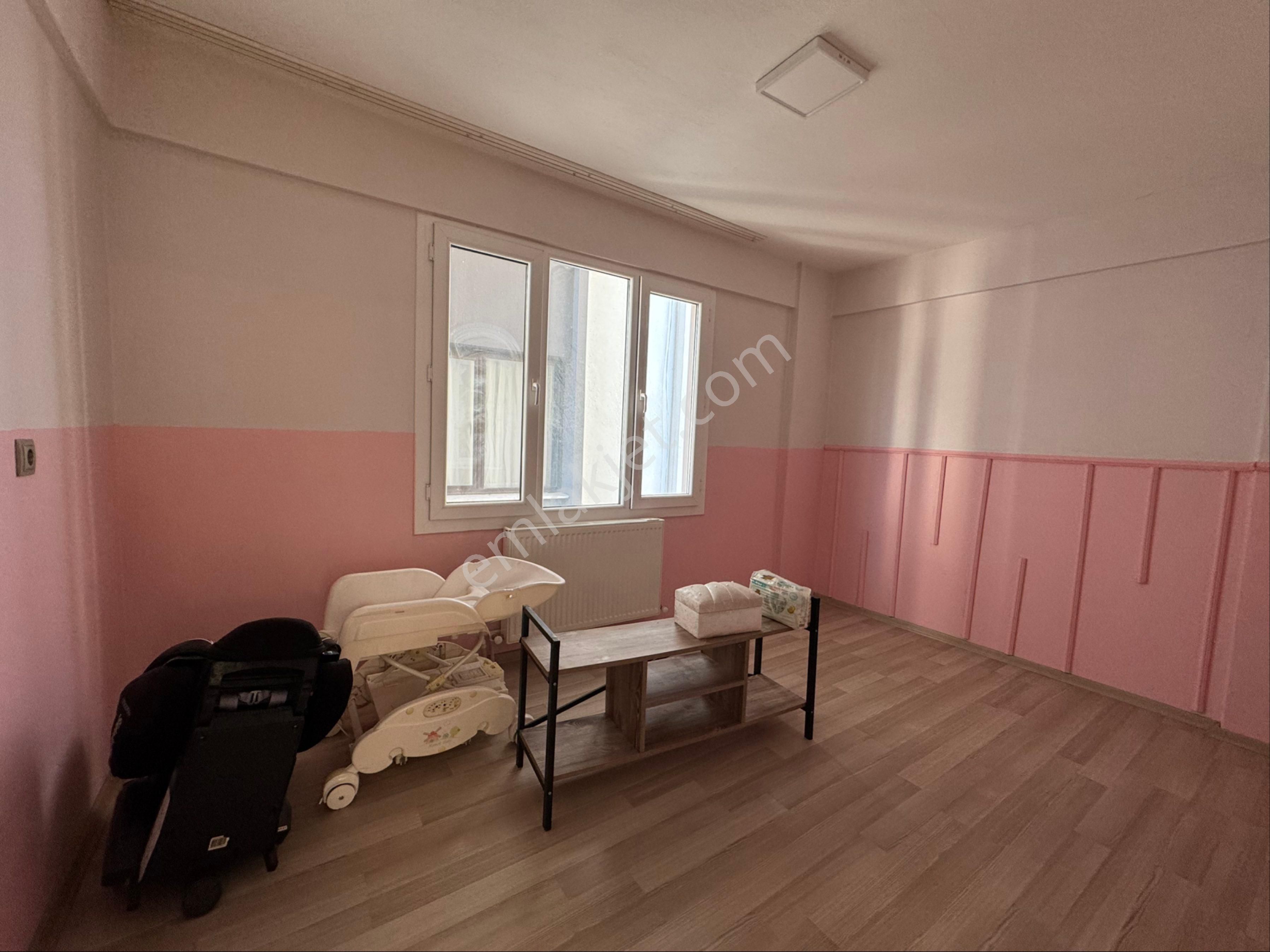 Buca Yenigün Mah. Kiralık 140 M2. 3+1 D.gazlı Arakat Daire - Görsel 24