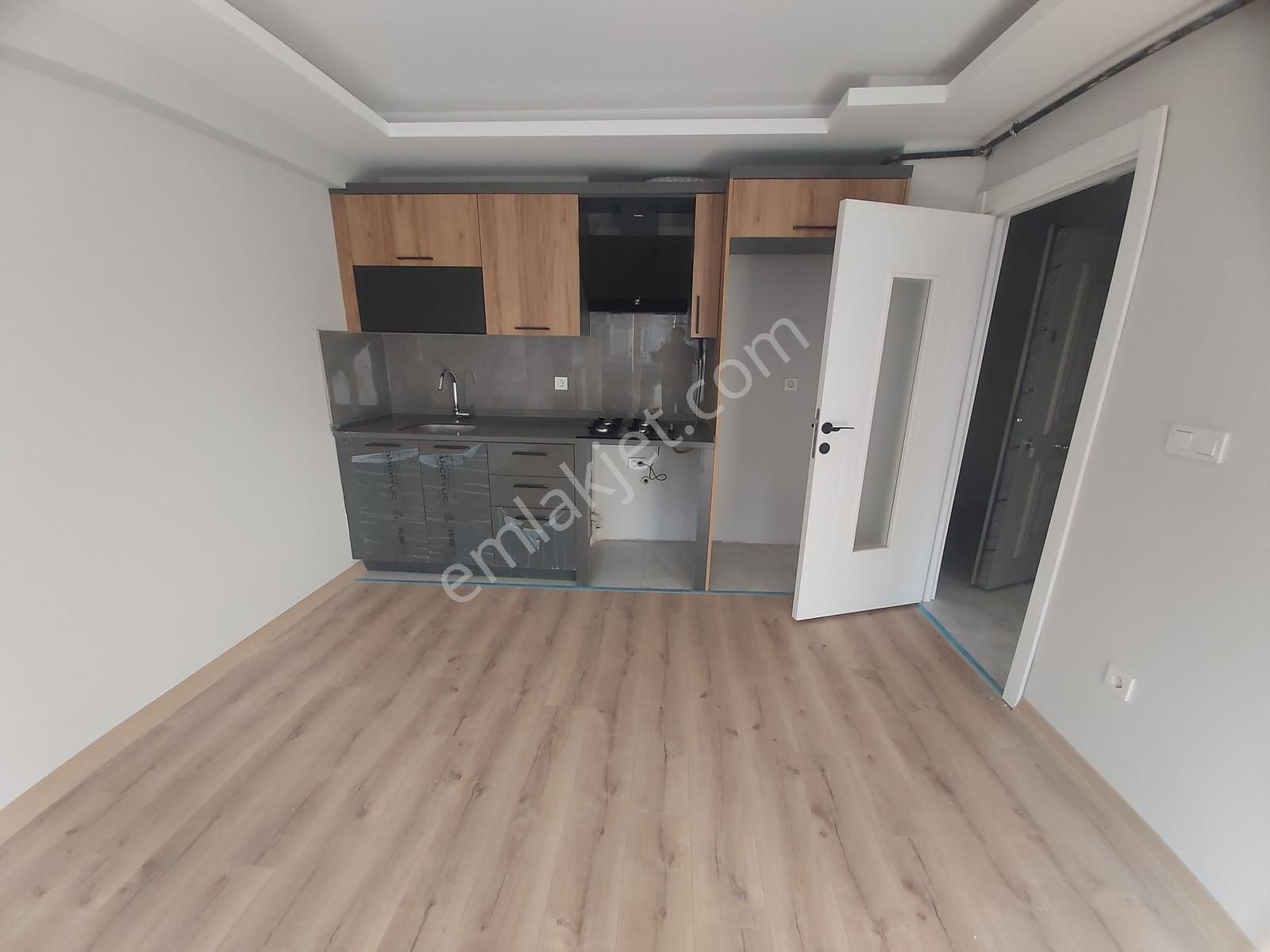 Aktaş'tan Azizmahmutda Sıfır Bina Asansörlü 2+1 Lüx Daire - Görsel 32