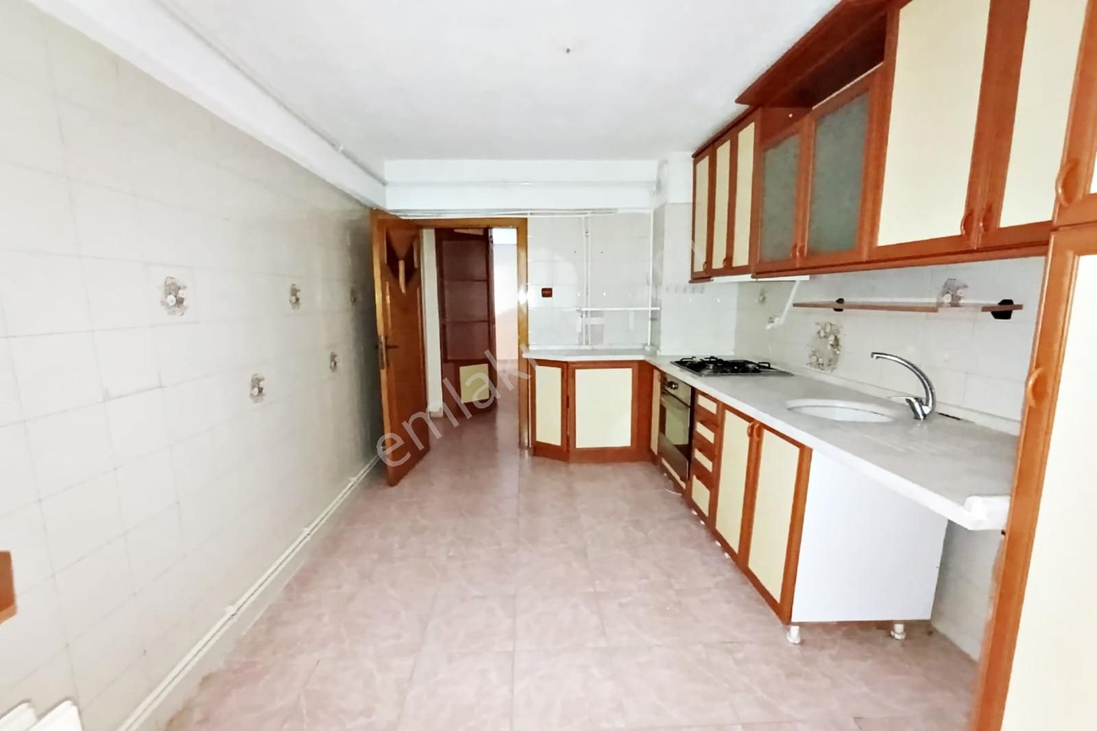 Kızlarpınarı Cadde Üzerinde Kiralık 3+1 Bağımsız Metro Yakın - Görsel 15