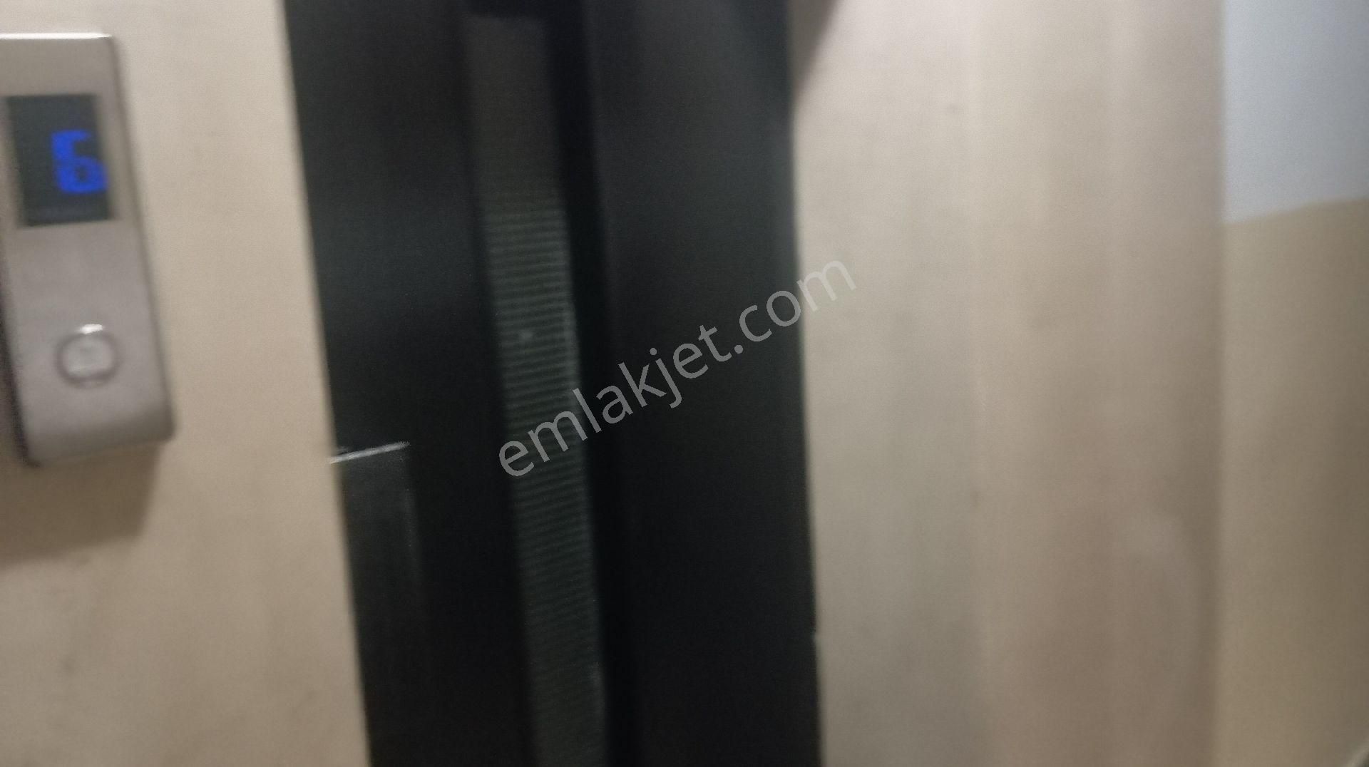 Kolejtepe Mahlesinde Konumu Güzelasansörlü 3+1 Temiz Daire - Görsel 35