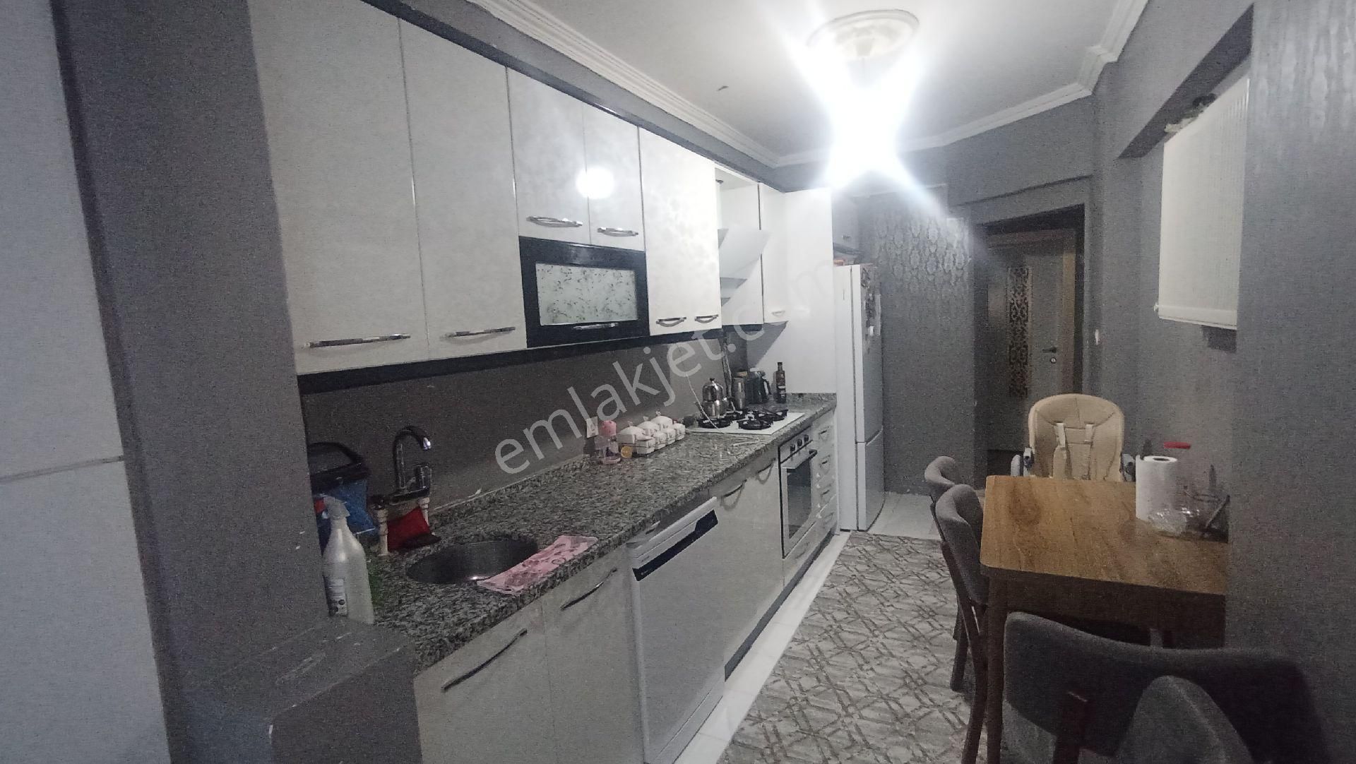 Kolejtepe Mahlesinde Konumu Güzelasansörlü 3+1 Temiz Daire - Görsel 4