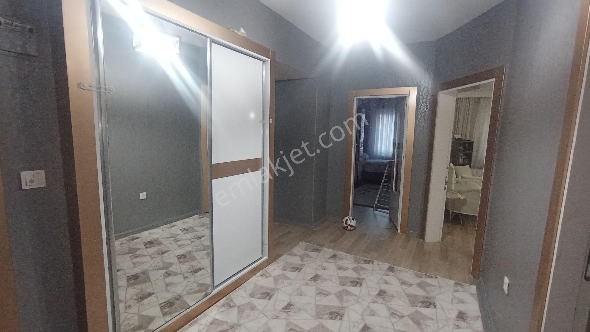 Kolejtepe Mahlesinde Konumu Güzelasansörlü 3+1 Temiz Daire - Görsel 12