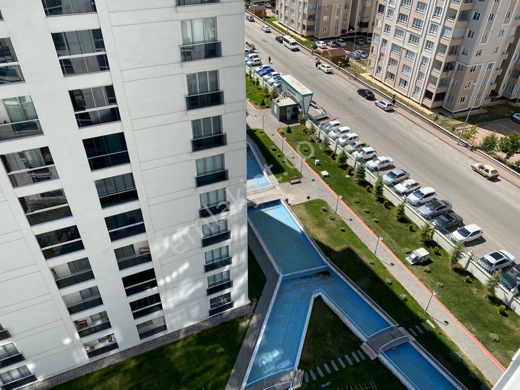 Elit Bir Yaşam: İstanbulpark Sitesi'nde Satılık Lüks 4+1 - Görsel 16