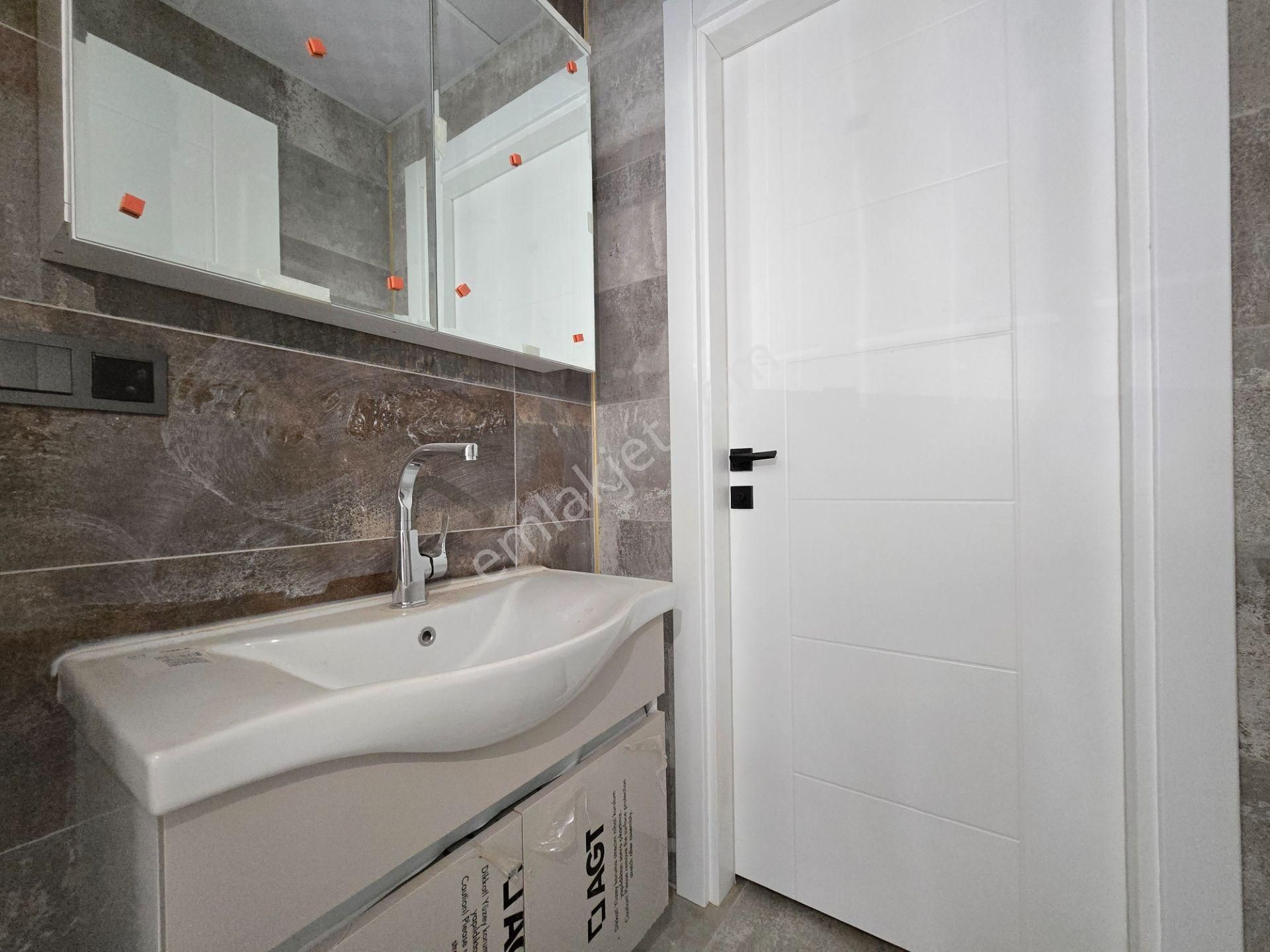 Akşemsettin Mahallesinde İşyapar Gayrimenkul’den 3+1 Lüks Sıfır Satılık Daireler - Görsel 43