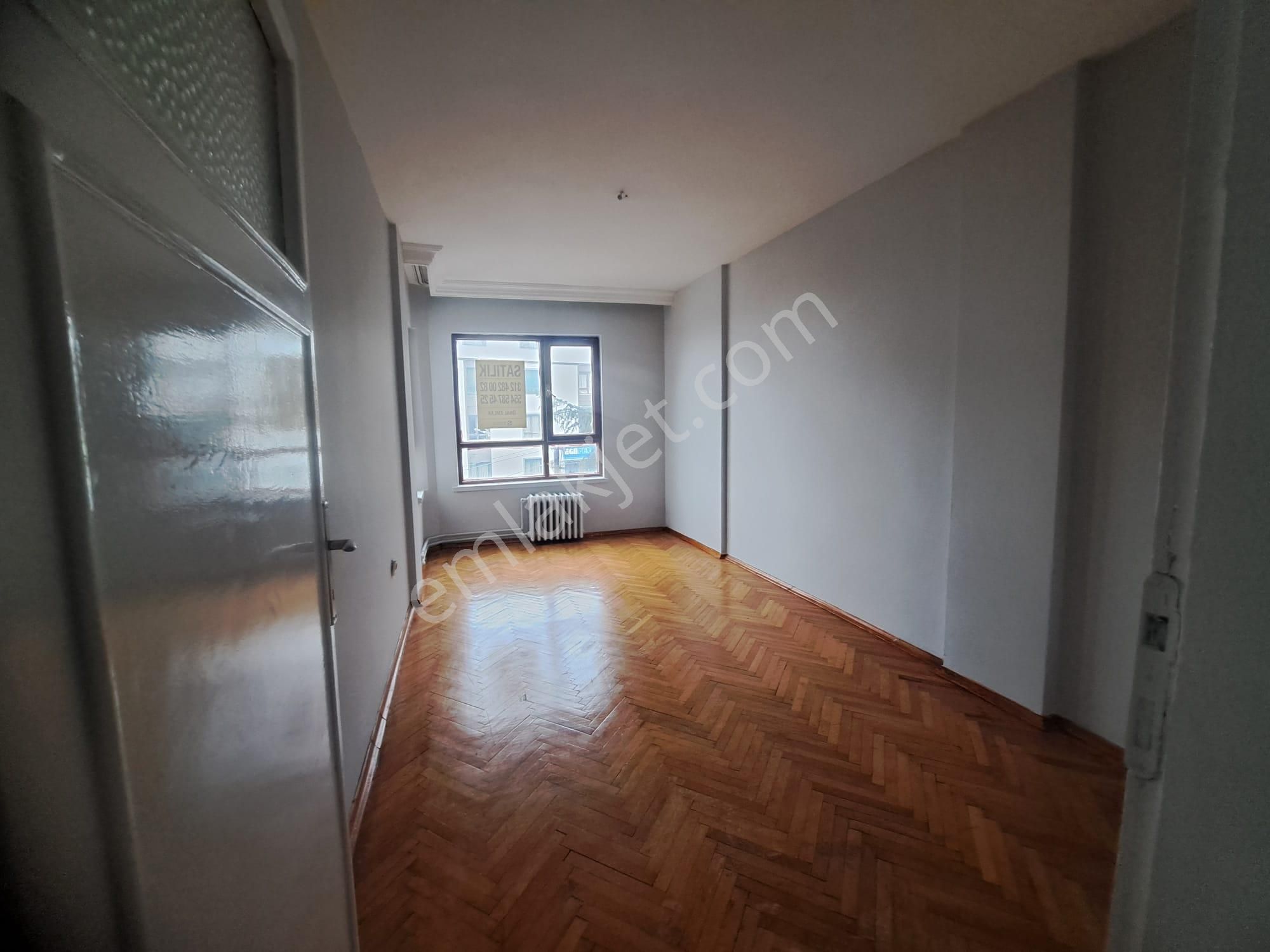 Önaldan Ankara Çankaya Sokullu Caddesi Üzeri 4+1 Manzaralı Daire - Görsel 7