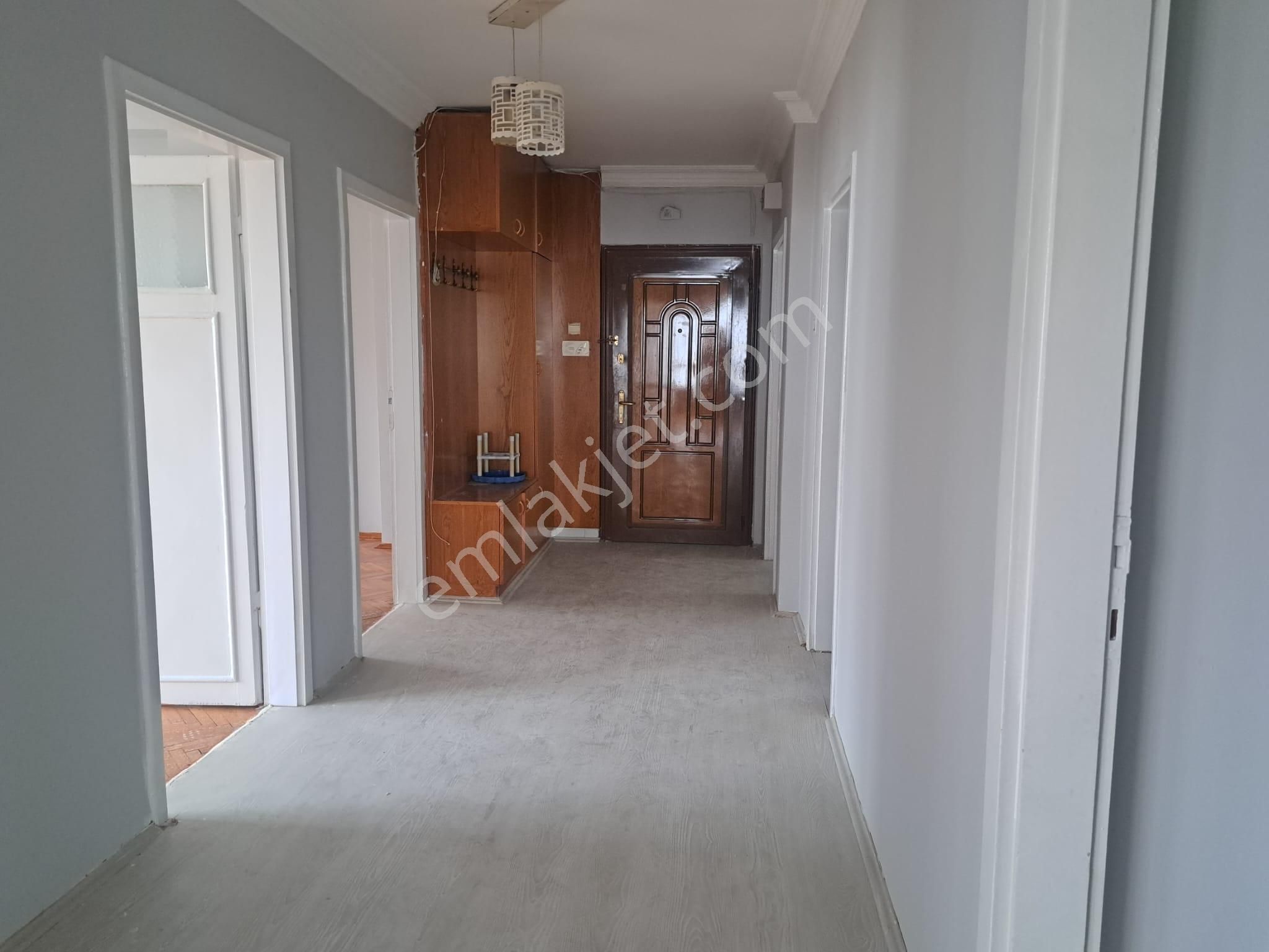 Önaldan Ankara Çankaya Sokullu Caddesi Üzeri 4+1 Manzaralı Daire - Görsel 14