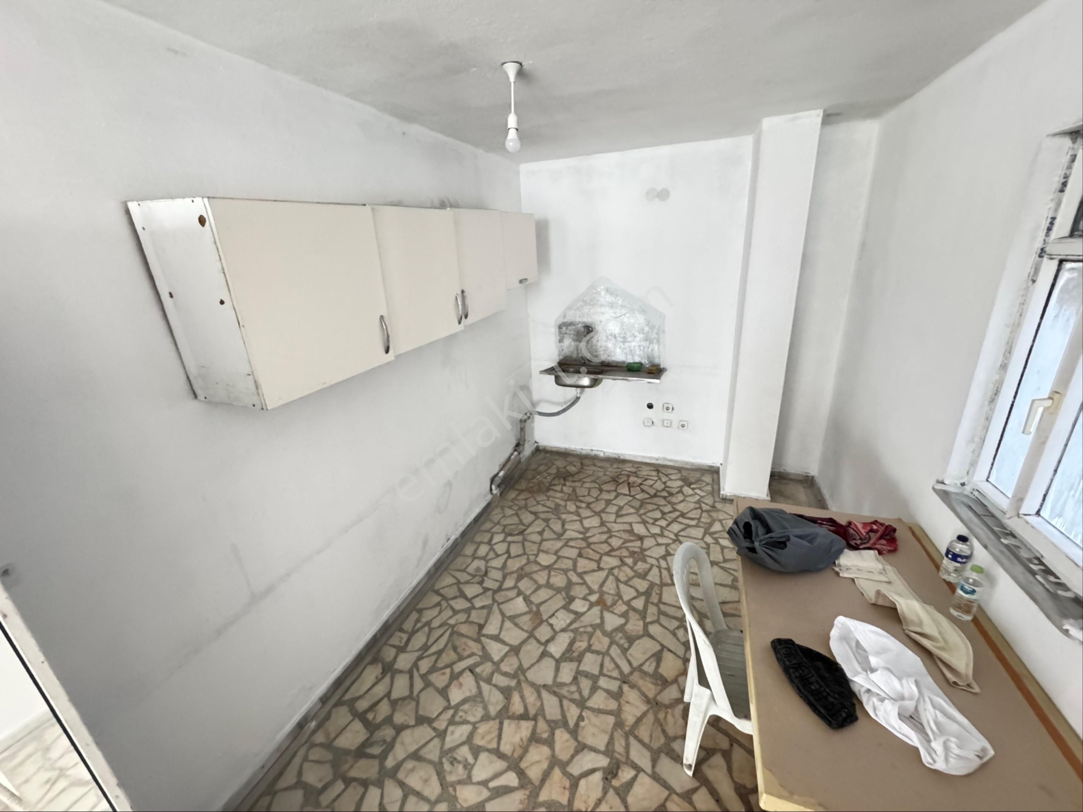 Zafer Yapı Gayrimenkulden Kiralık Dükkan 200m2 1.kat İşhanında İstanbul Sultangazi Cebeci Mahde - Görsel 17