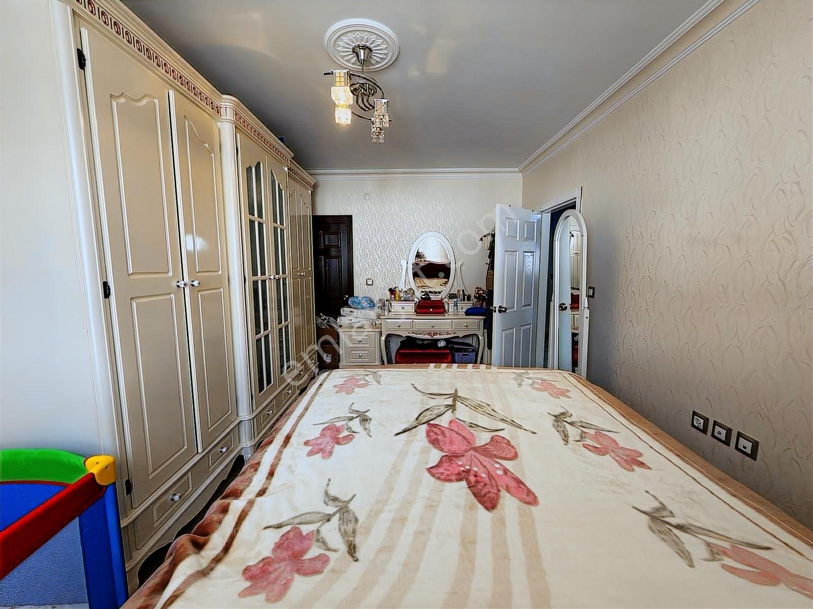 Yasa' Dan Karakaya'da 3.kat Kök Tapu 4+1 Bulvar Üstü Yapılı !! - Görsel 2