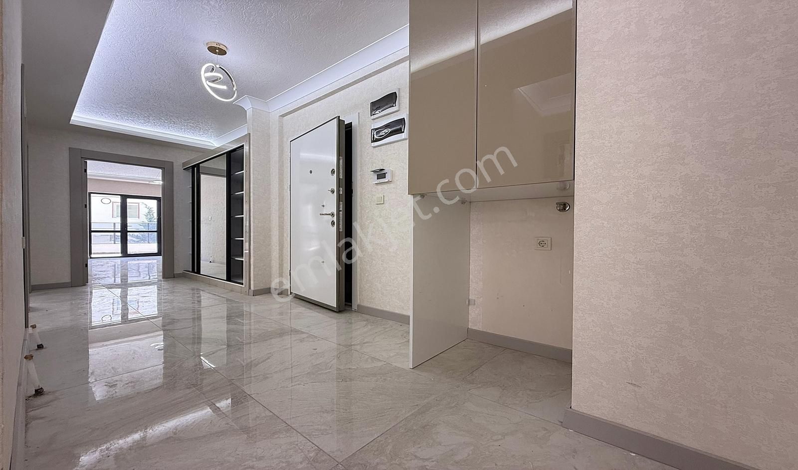 Yasa'dan Karakayada 4+1 Full Yapılı E.banyolu Sıfır Daire !!! - Görsel 17