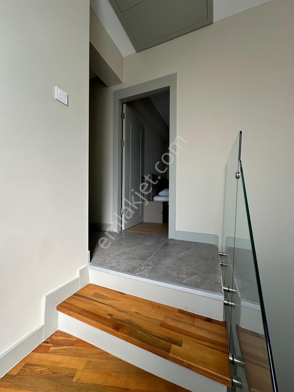 Foça Kozbeyli Merkez'de Müstakil Satılık Villa - Görsel 5