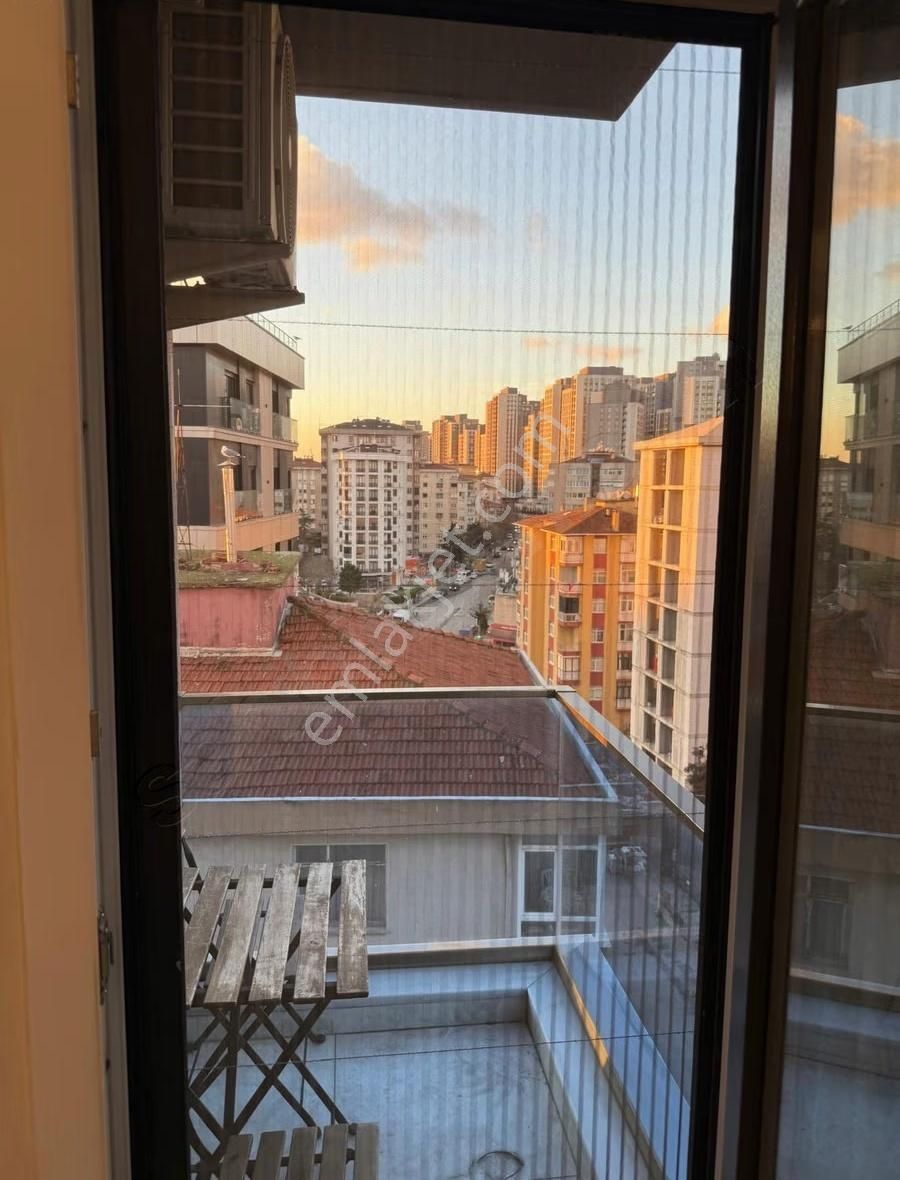 Gözcübaba'da Ara Kat Altı Yıllık Binada - Görsel 2