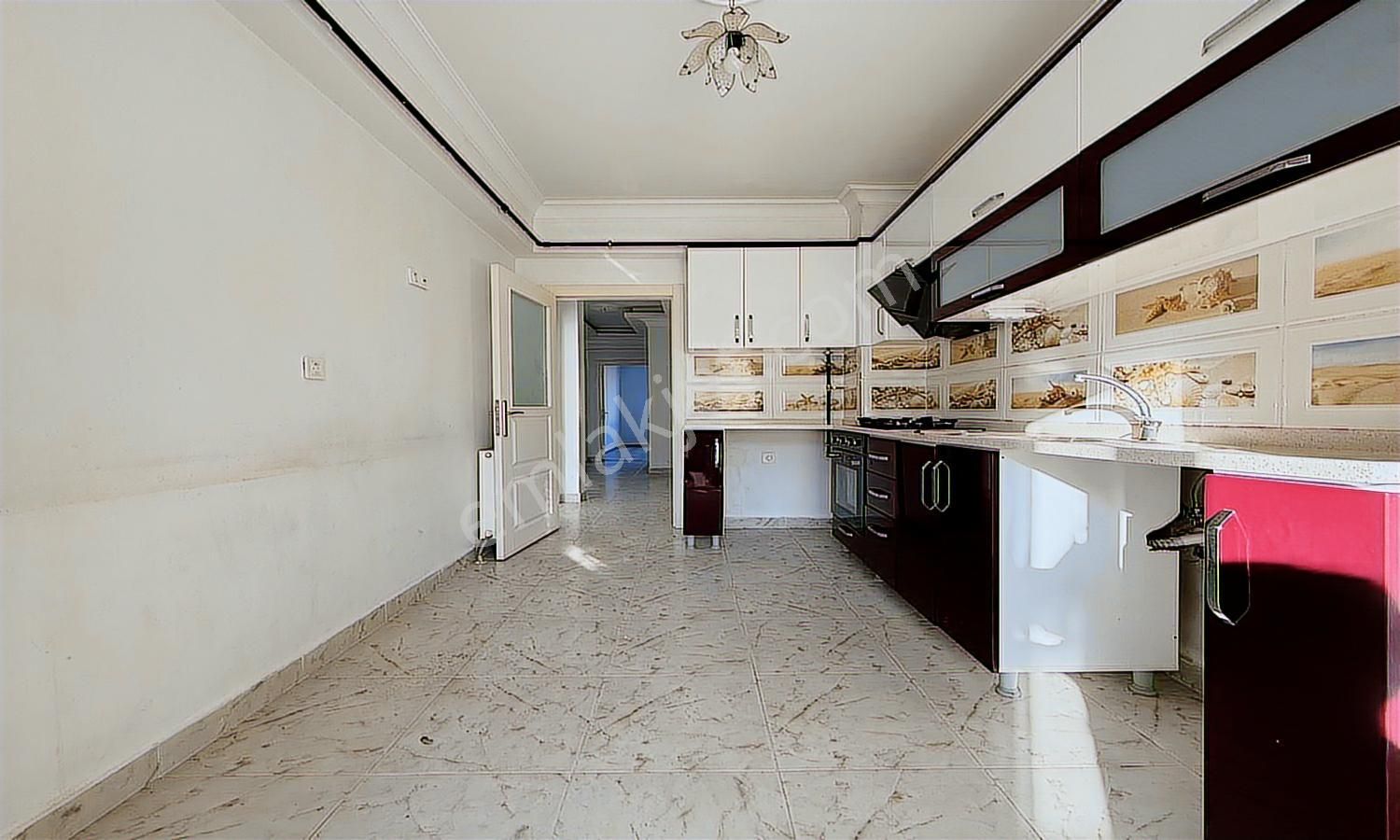 Yasa'dan Karaka Mah. 4. Kat 3+1 Batı Cephe Cadde Yakını !! - Görsel 5