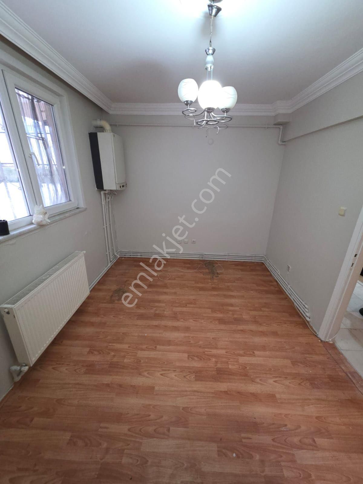 İgr Gayrimenkul Üsküdar Merkezi Notka 2+1 Kot Bir Sınagı Vardır Her Katta 4 Daire - Görsel 5