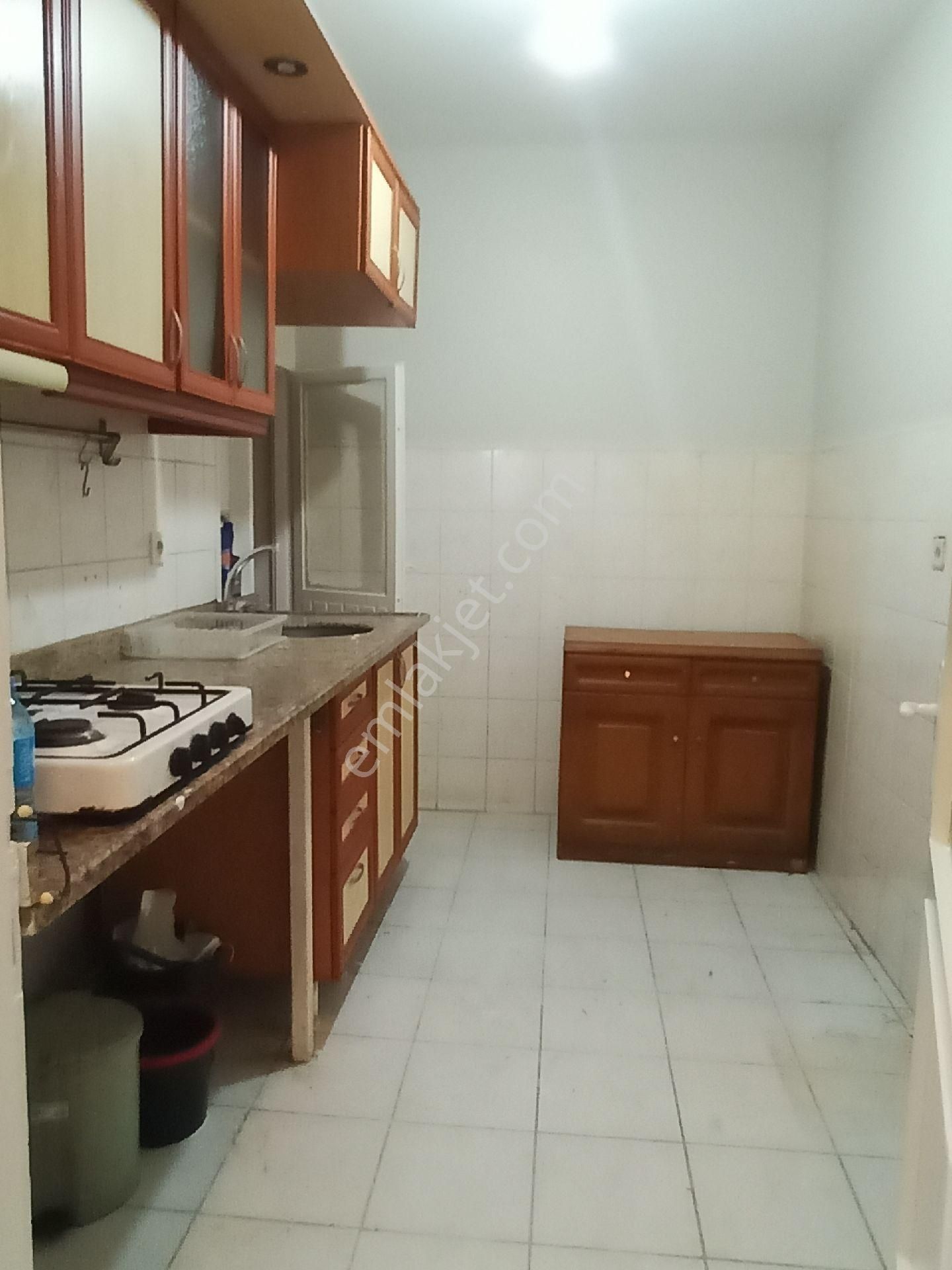 İgr Gayrimenkul Üsküdar Merkezi Notka 2+1 Kot Bir Sınagı Vardır Her Katta 4 Daire - Görsel 25