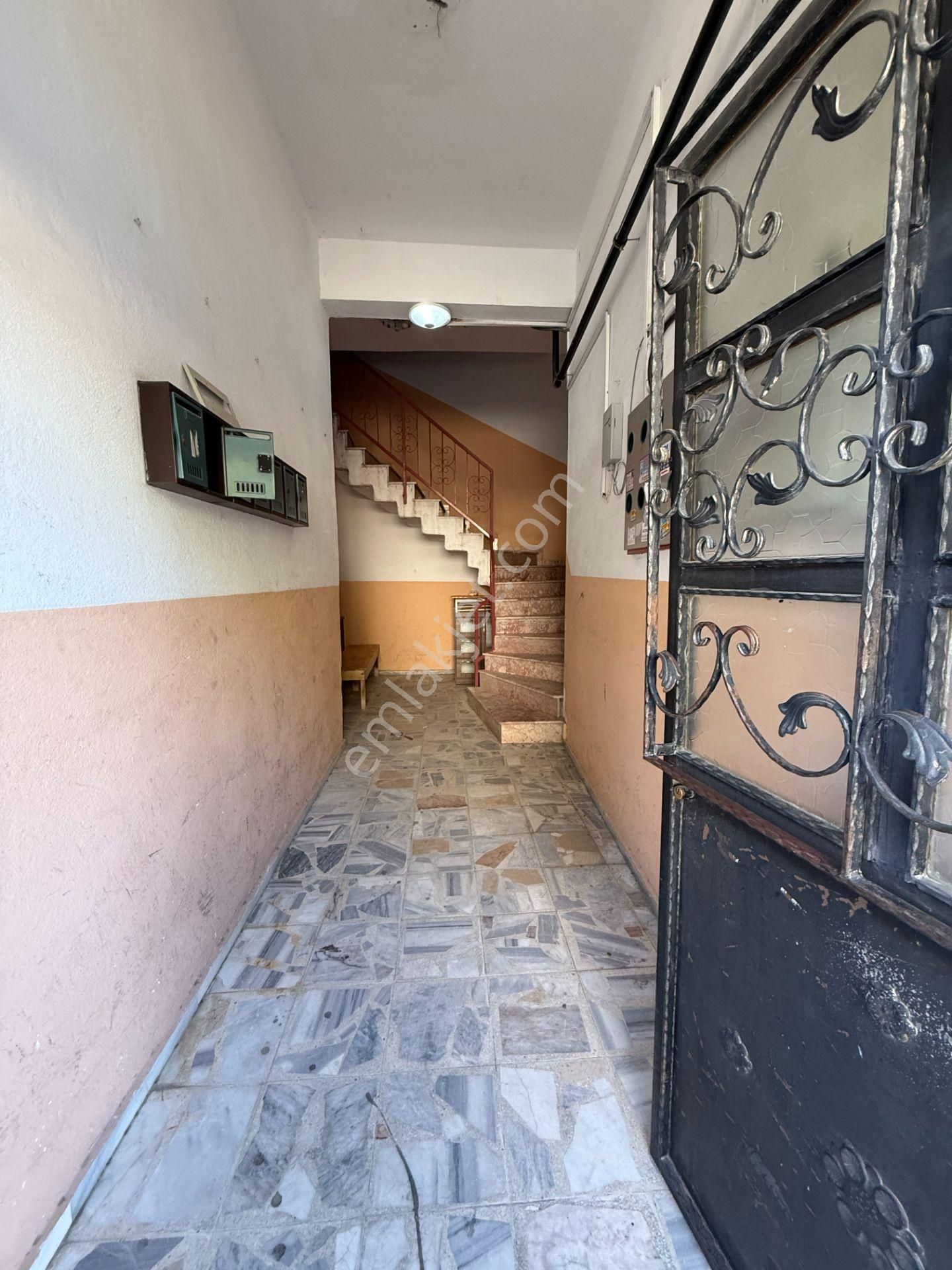 Tugay Nizamiyesi Karşısında Aydınlık Ve Ferah 3+1 Kiralık Daire - Görsel 6