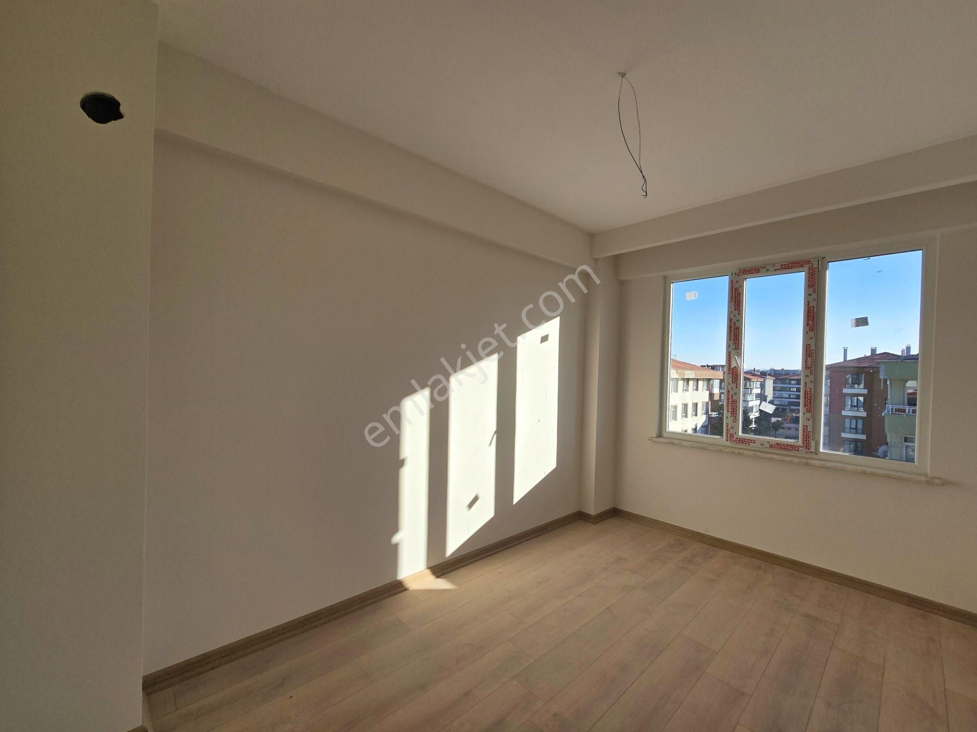 Genç Osman Cad. 3+1 Sıfır Lüks Geniş Daire - Görsel 8