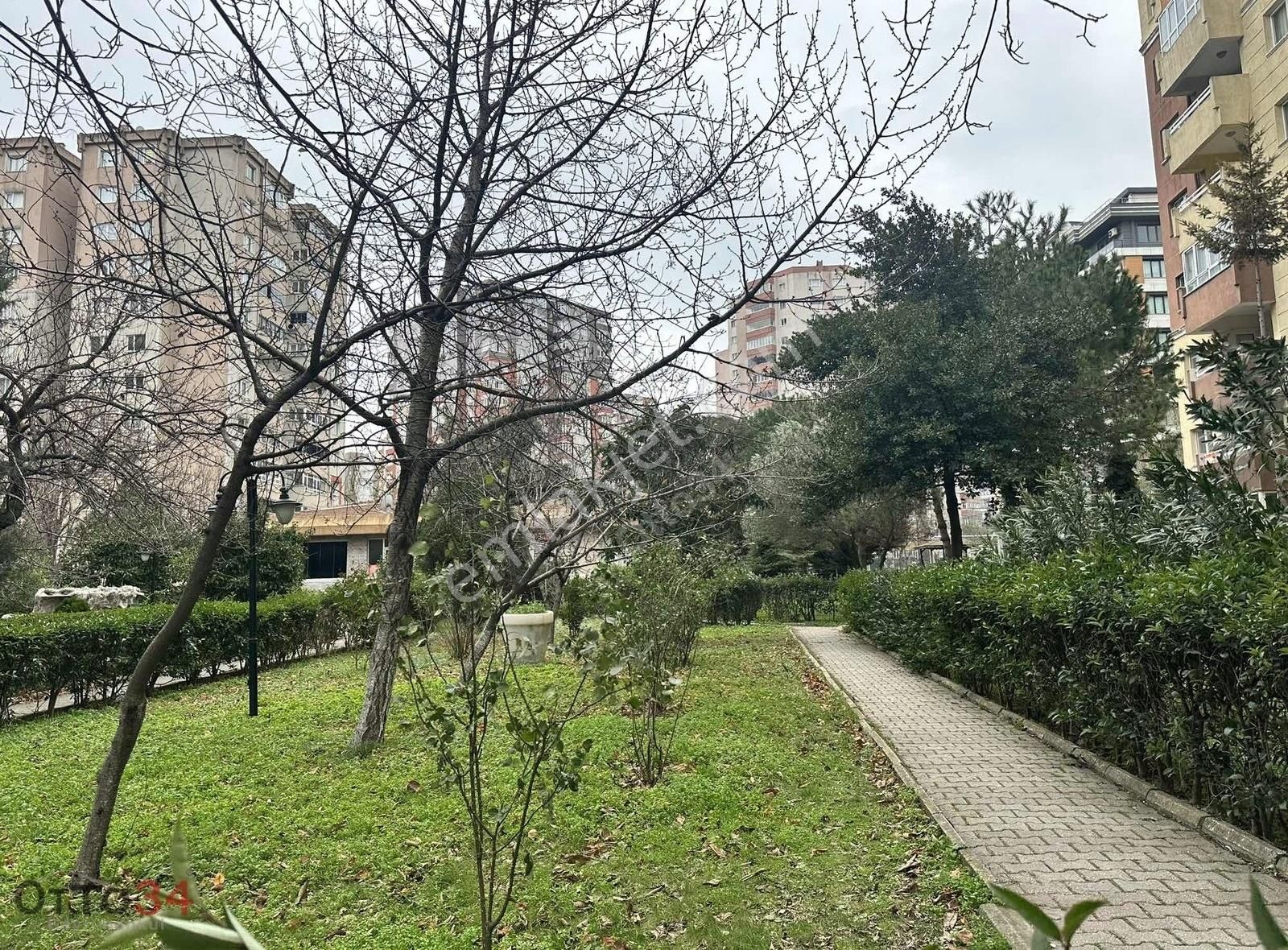 Hasbahçe Beylikdüzü Adnan Kaveci Metrobüse Yakın 3+1satılık - Görsel 9