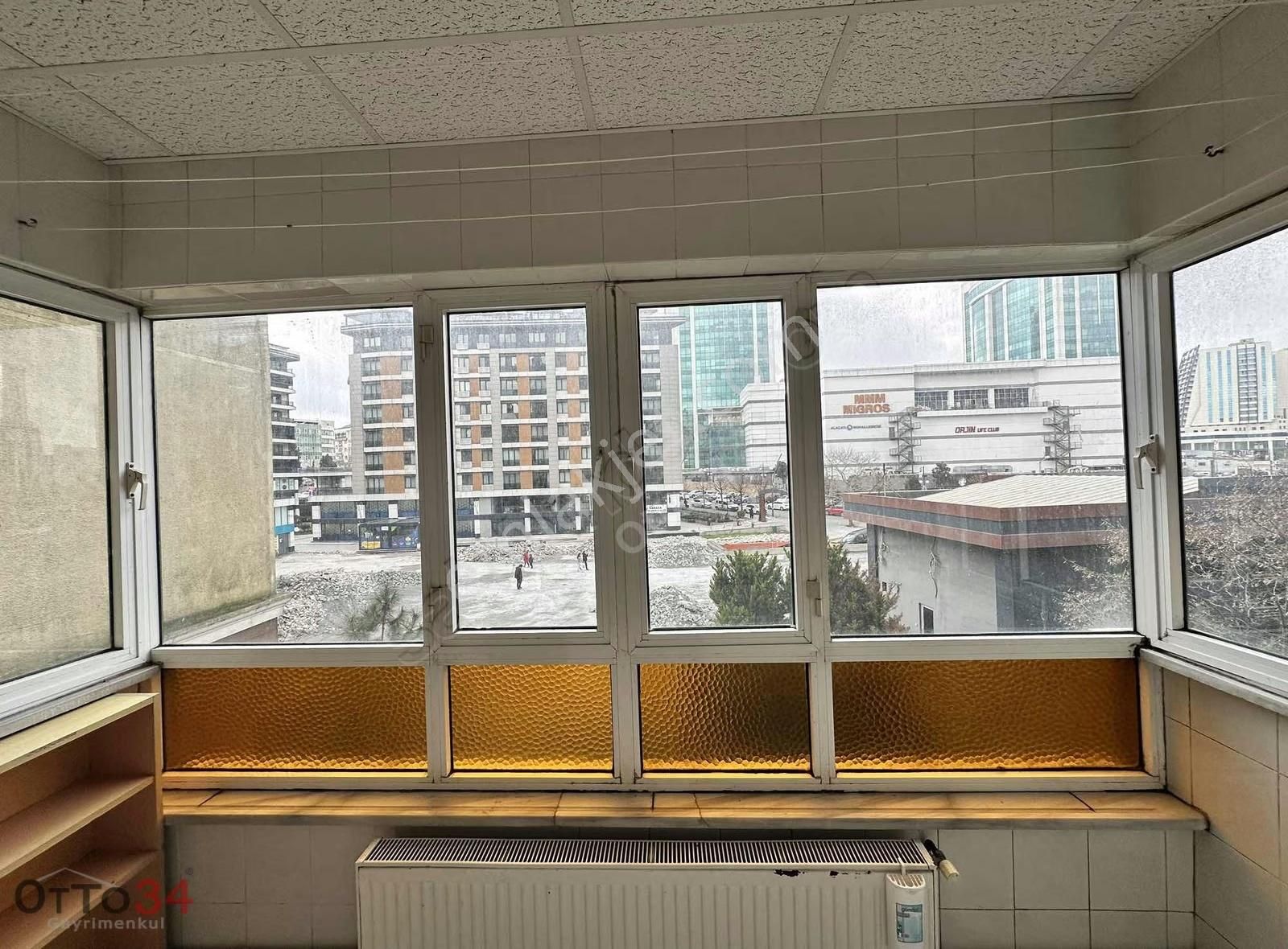 Hasbahçe Beylikdüzü Adnan Kaveci Metrobüse Yakın 3+1satılık - Görsel 6