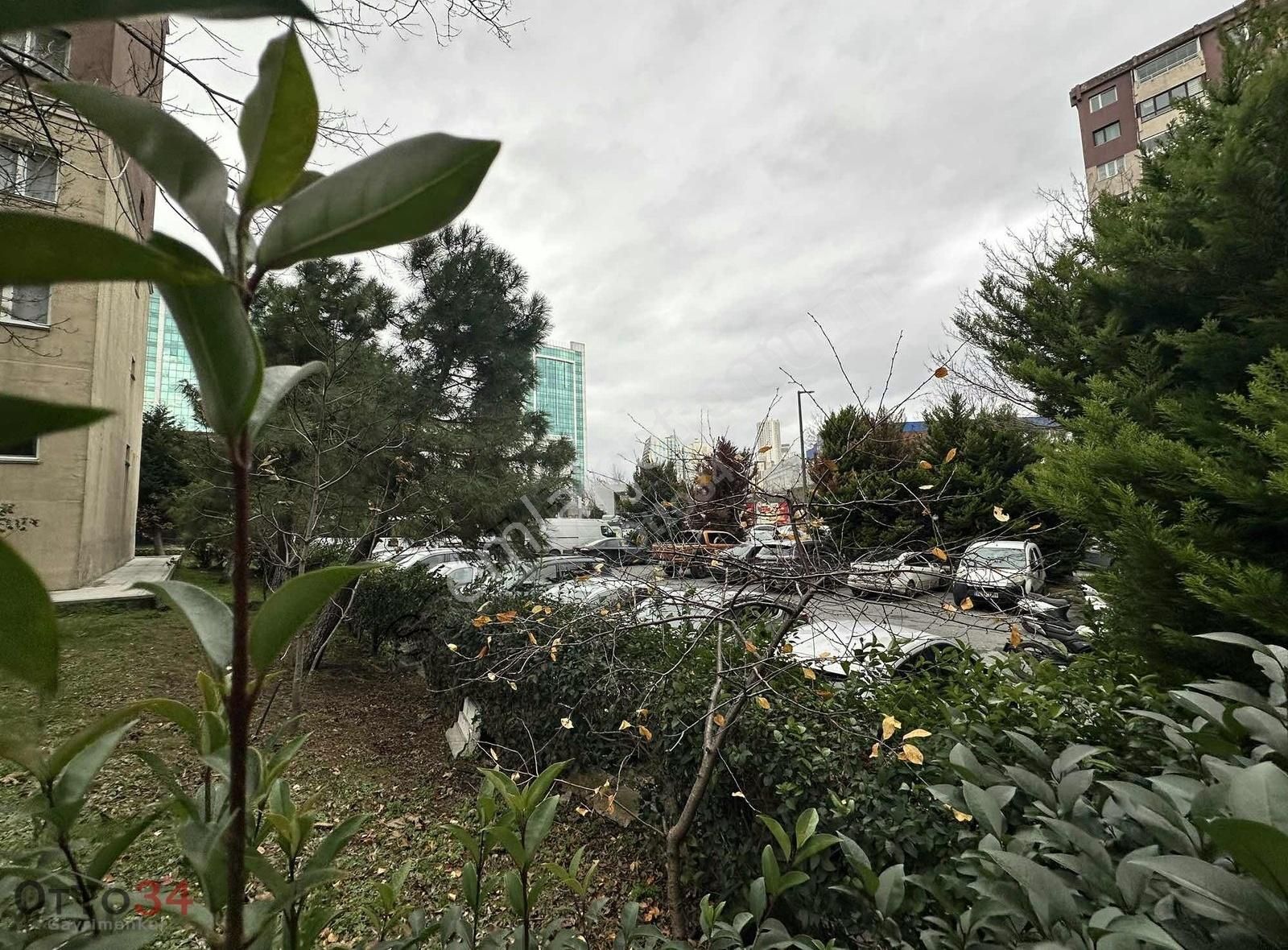 Hasbahçe Beylikdüzü Adnan Kaveci Metrobüse Yakın 3+1satılık - Görsel 23